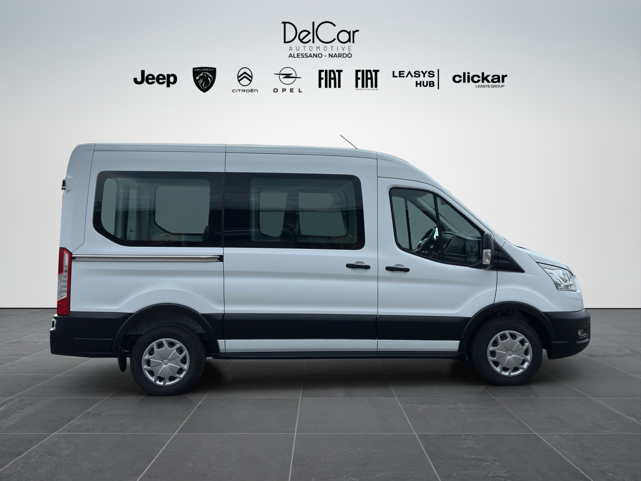 FORD TRANSIT 310 2.0 TDCI ECOBLUE 130 CV AUTOMATICO COMBI TREND PASSO E TETTO MEDIO