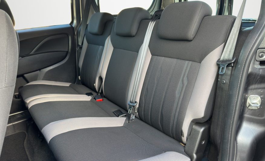 FIAT DOBLO’ 1.6 MJT 105 CV PASSO LUNGO MAXI N1 LOUNGE