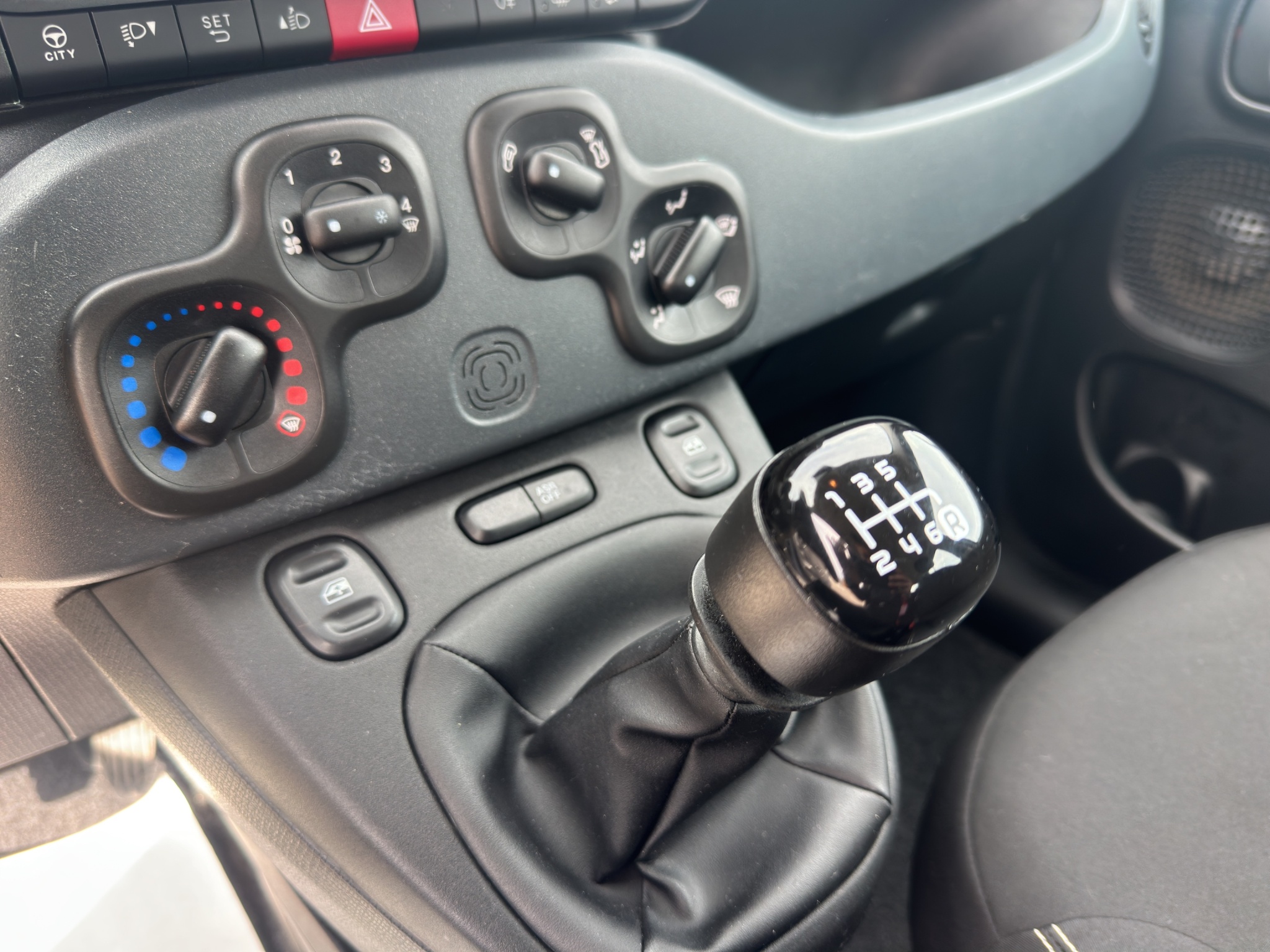 FIAT PANDA 1.0 70 CV HYBRID