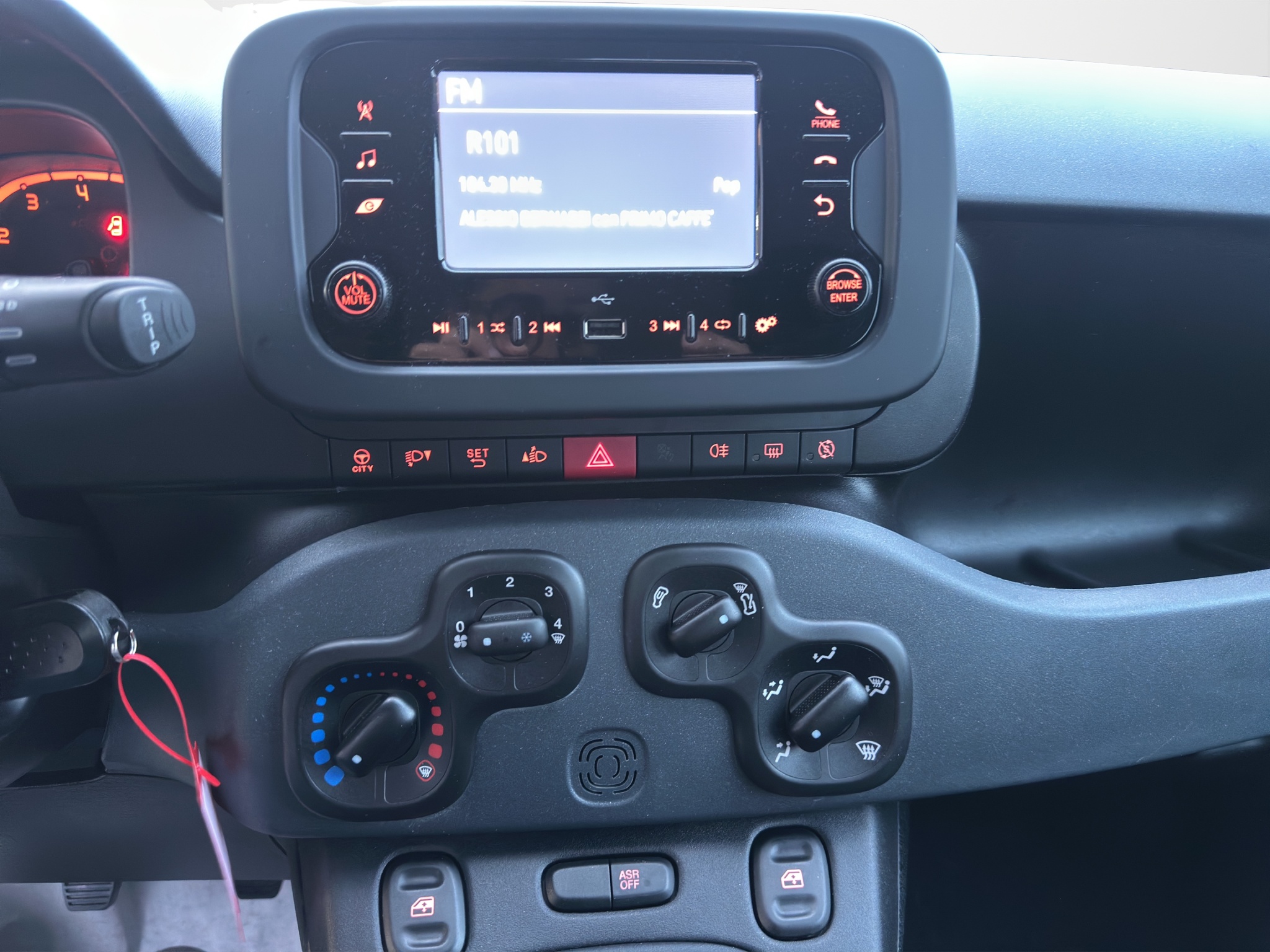 FIAT PANDA 1.0 70 CV HYBRID