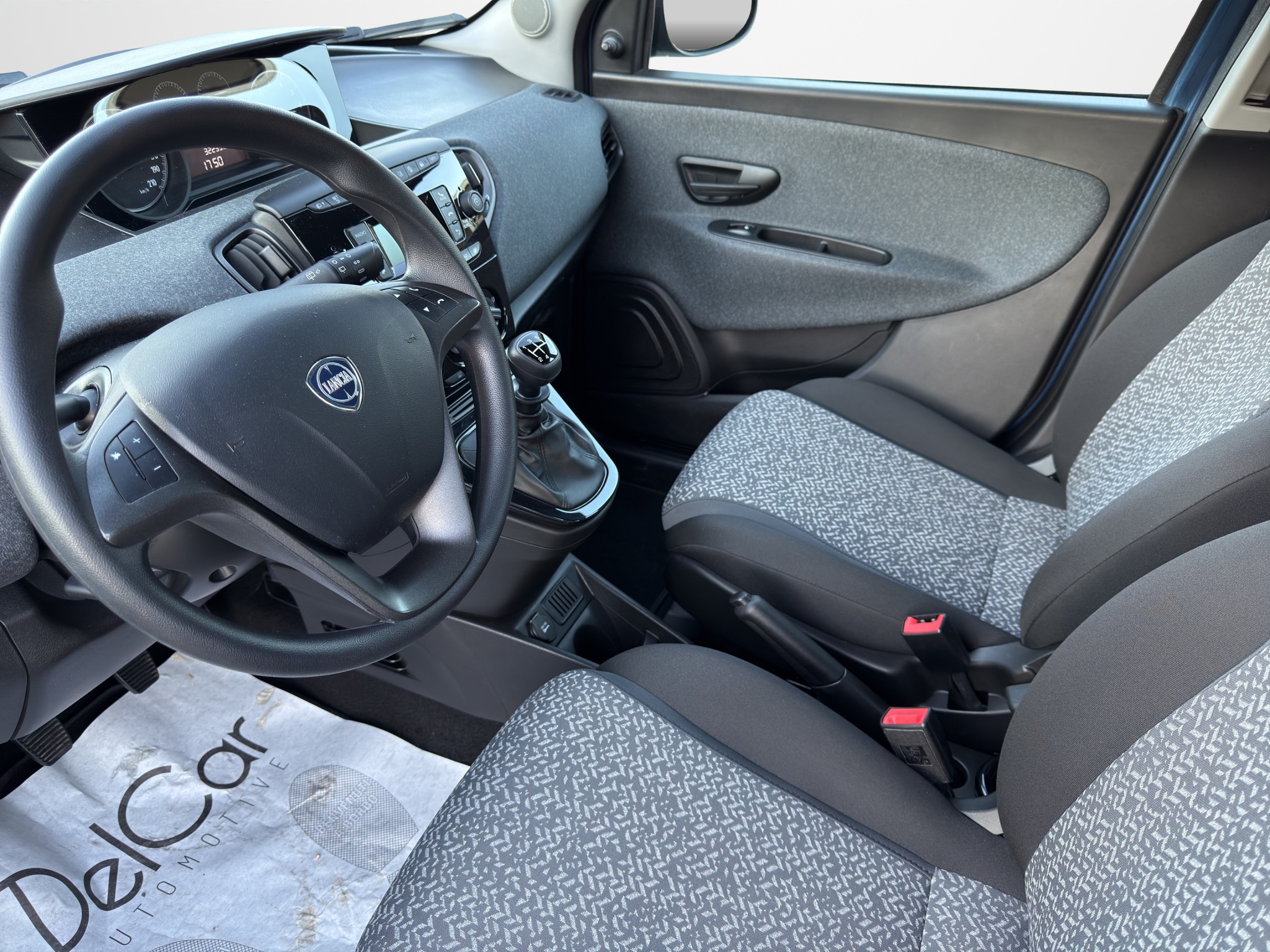 LANCIA YPSILON 1.2 69 CV SILVER GPL