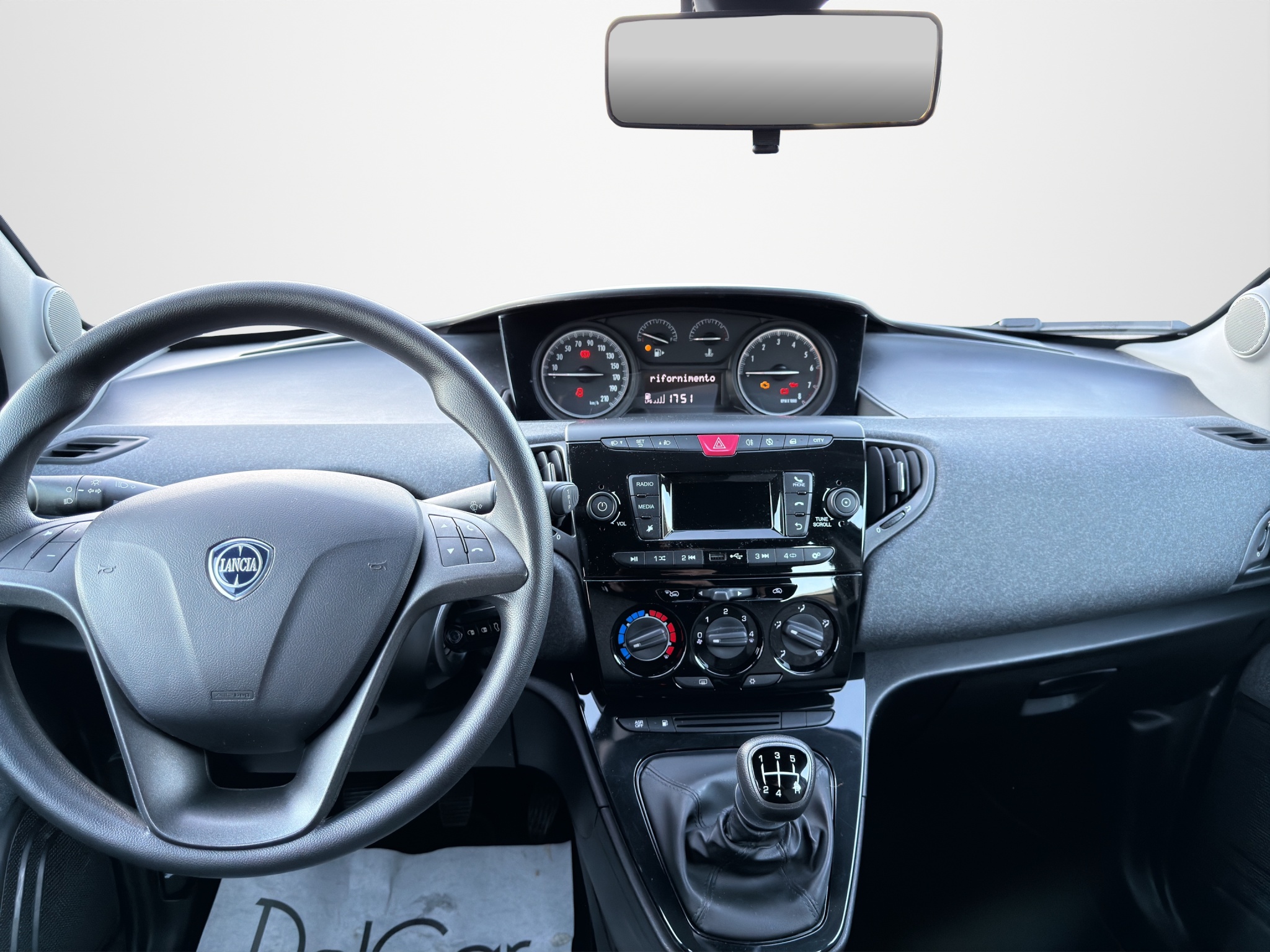 LANCIA YPSILON 1.2 69 CV SILVER GPL