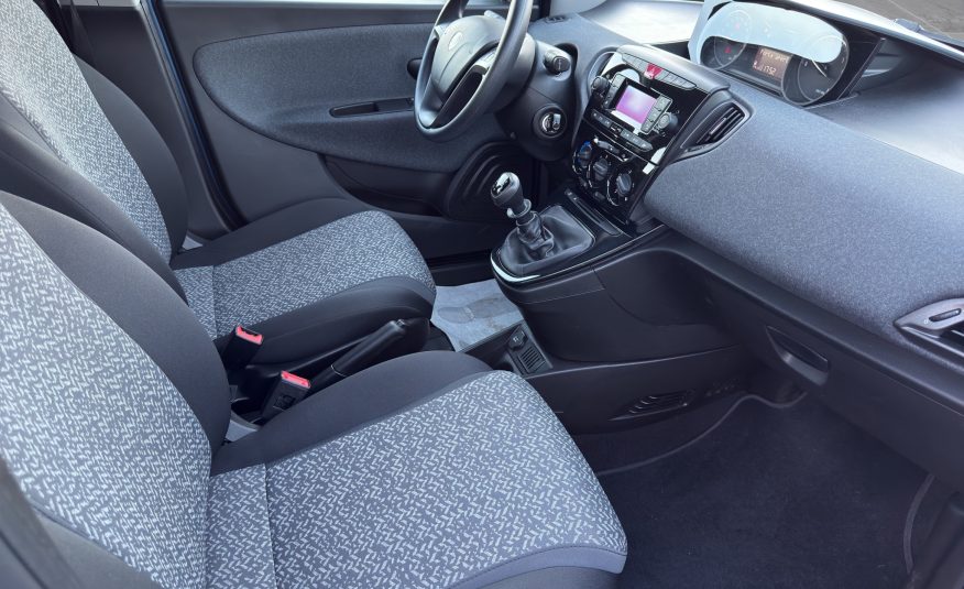 LANCIA YPSILON 1.2 69 CV SILVER GPL
