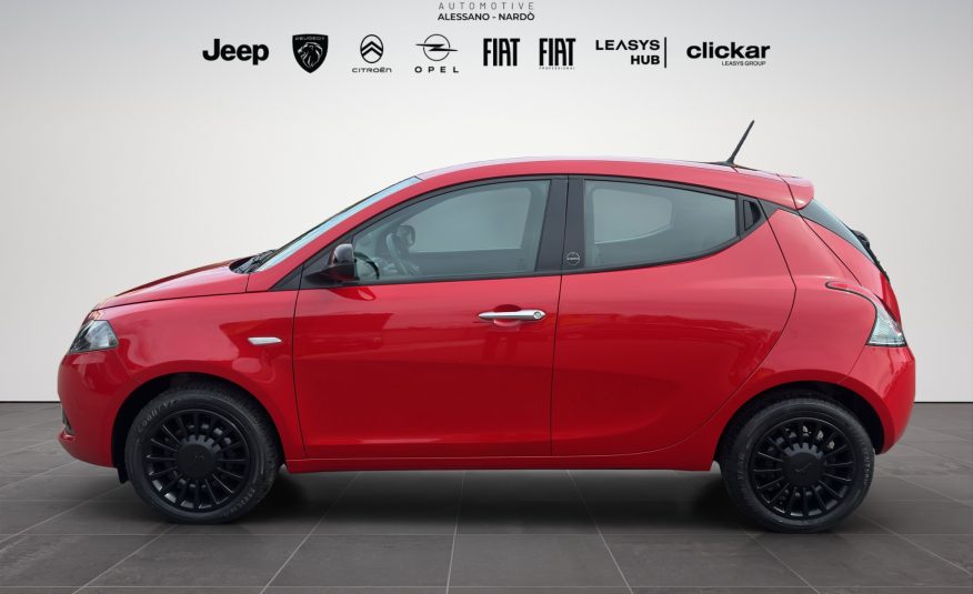LANCIA YPSILON 1.0 70 CV HYBRID SILVER