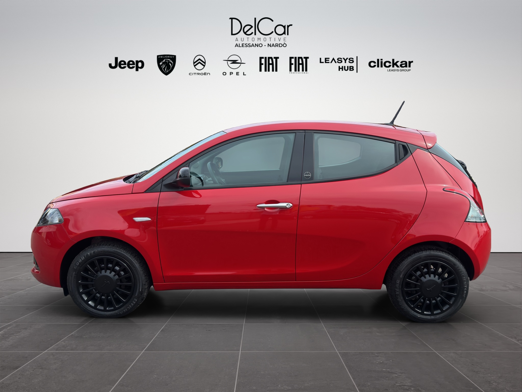 LANCIA YPSILON 1.0 70 CV HYBRID SILVER