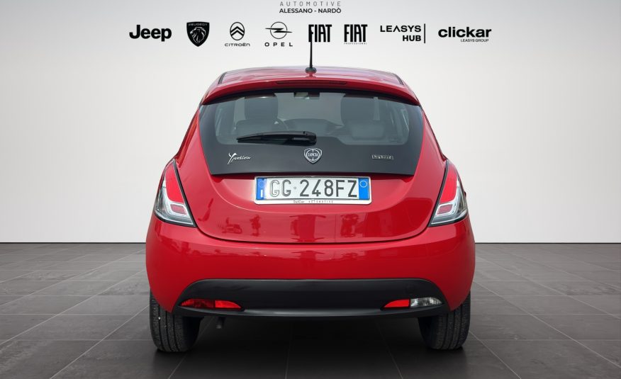 LANCIA YPSILON 1.0 70 CV HYBRID SILVER