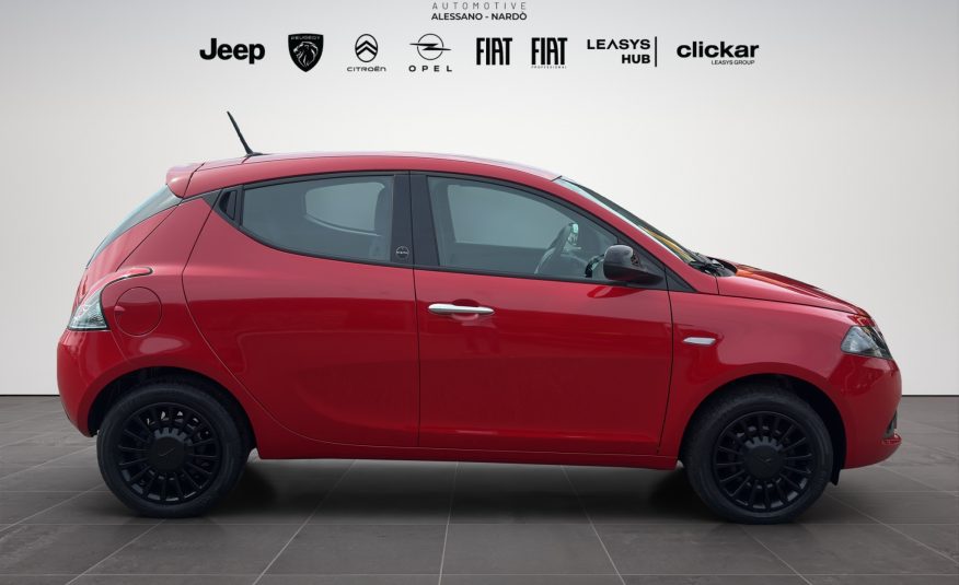 LANCIA YPSILON 1.0 70 CV HYBRID SILVER