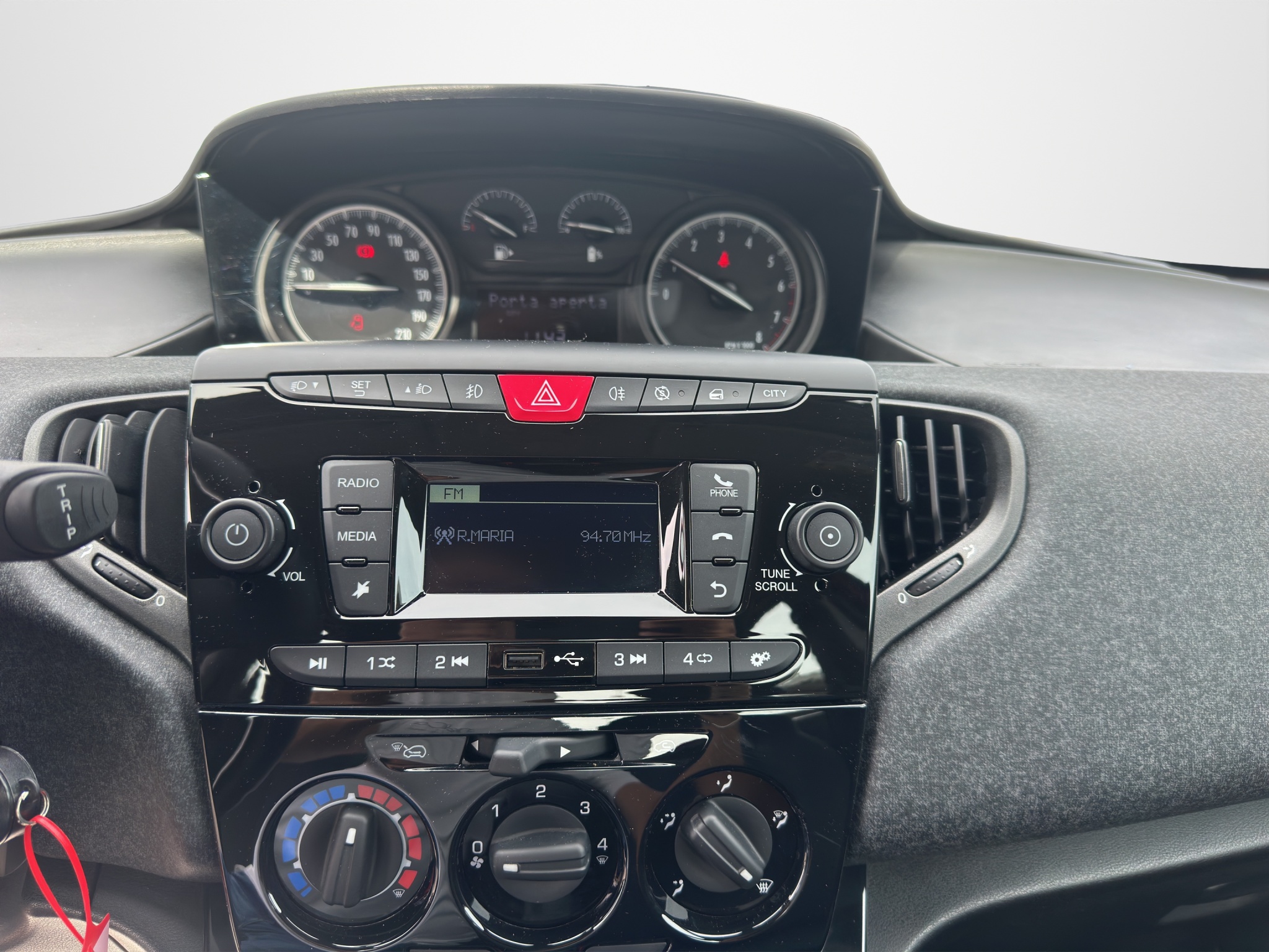 LANCIA YPSILON 1.0 70 CV HYBRID SILVER