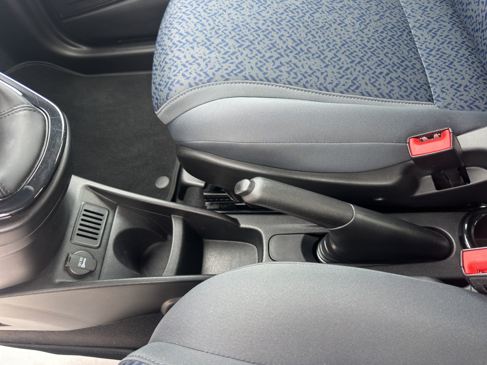 LANCIA YPSILON 1.0 70 CV HYBRID SILVER