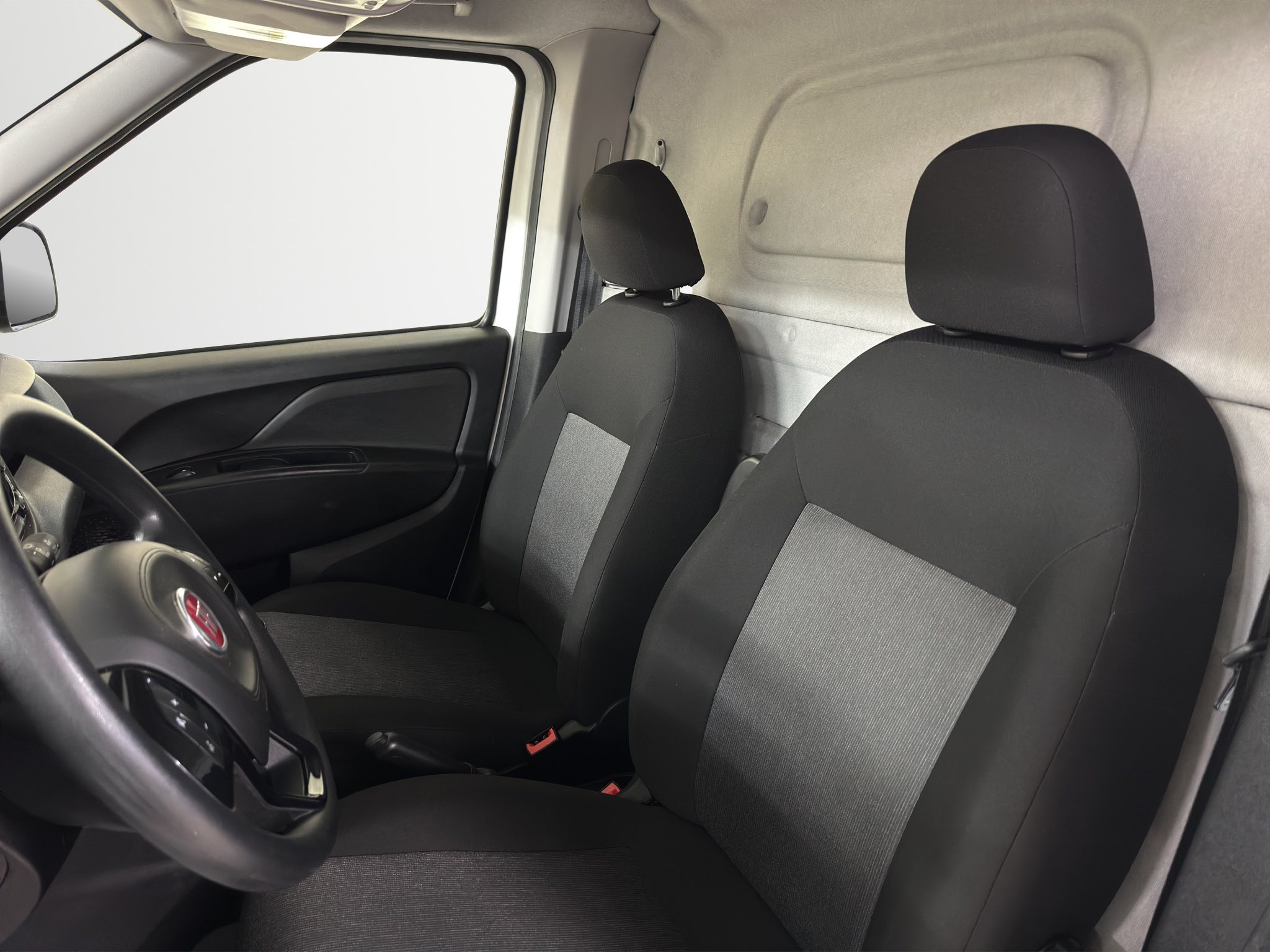 FIAT DOBLO’ 1.3 MJT 95 Cv. PASSO CORTO LOUNGE