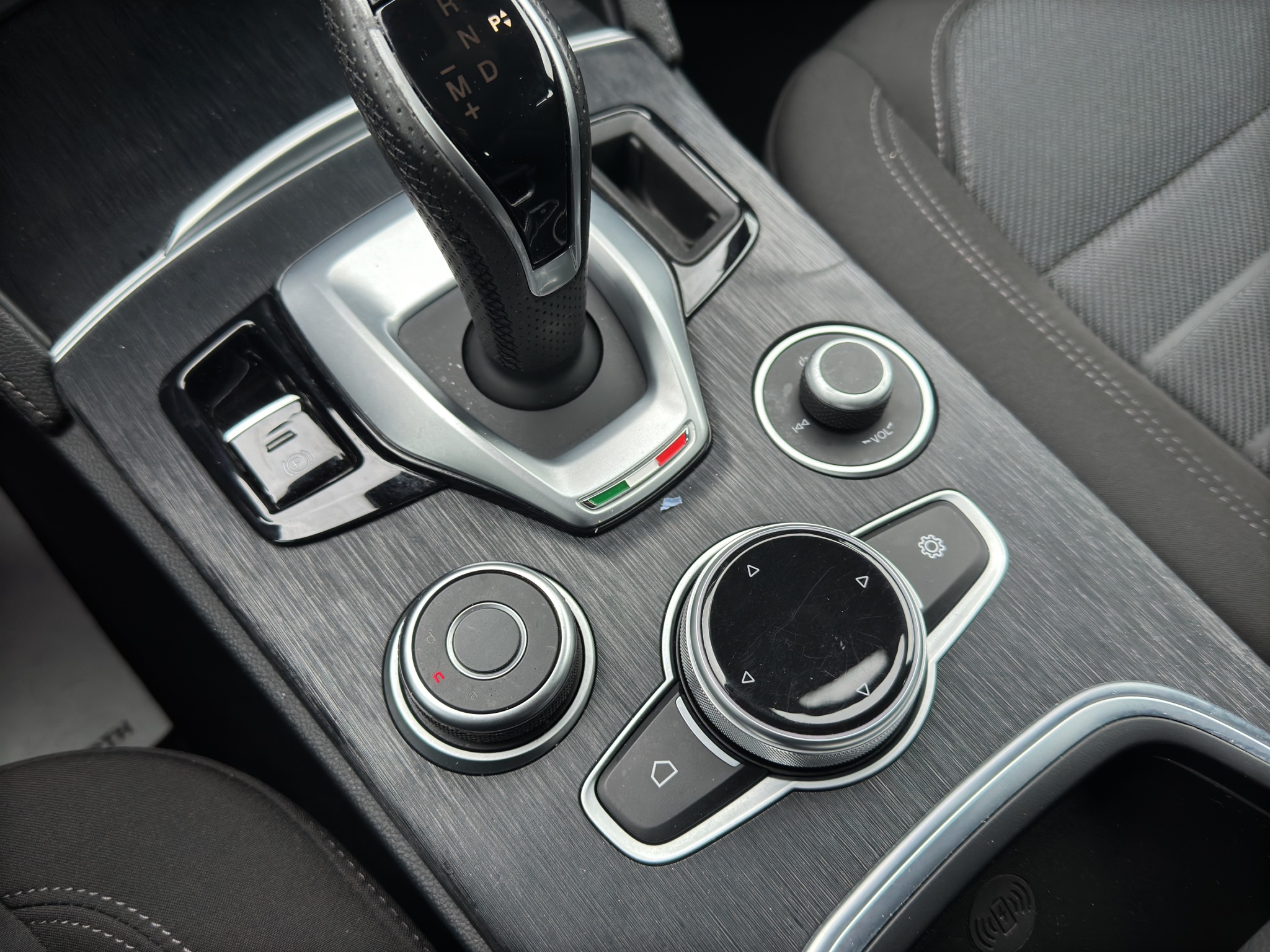 ALFA ROMEO STELVIO 2.2 TURBO DIESEL 190 C V AT8 Q4 BUSINESS PLUS