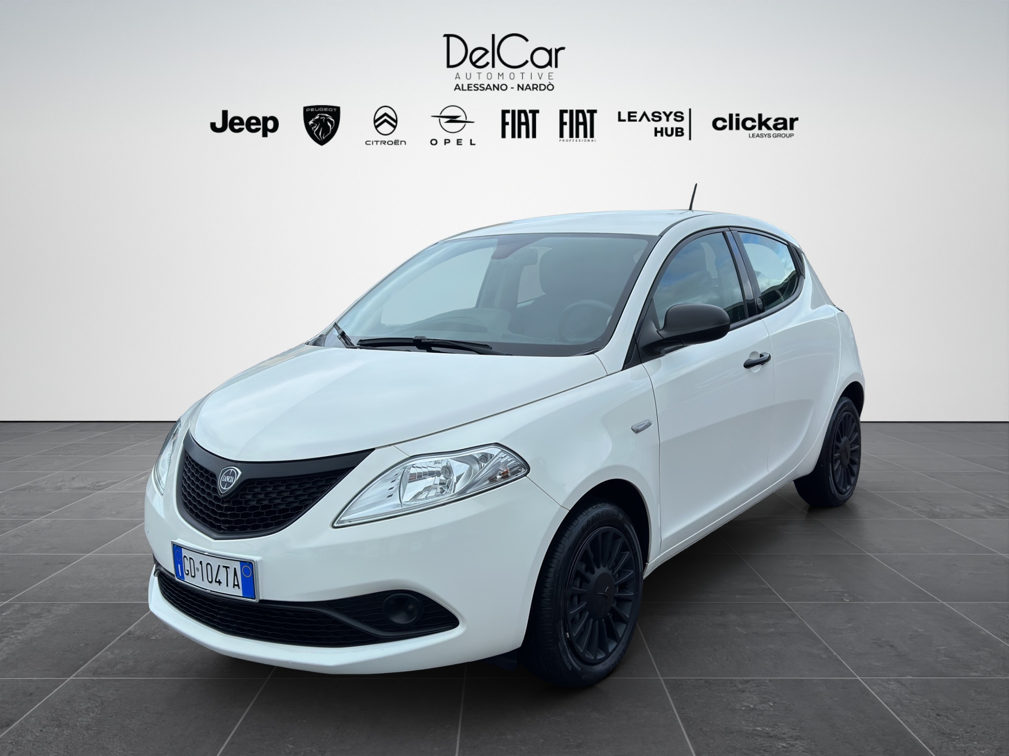 LANCIA YPSILON 1.0 70 CV HYBRID ECOCHIC SILVER