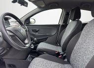 LANCIA YPSILON 1.0 70 CV HYBRID ECOCHIC SILVER