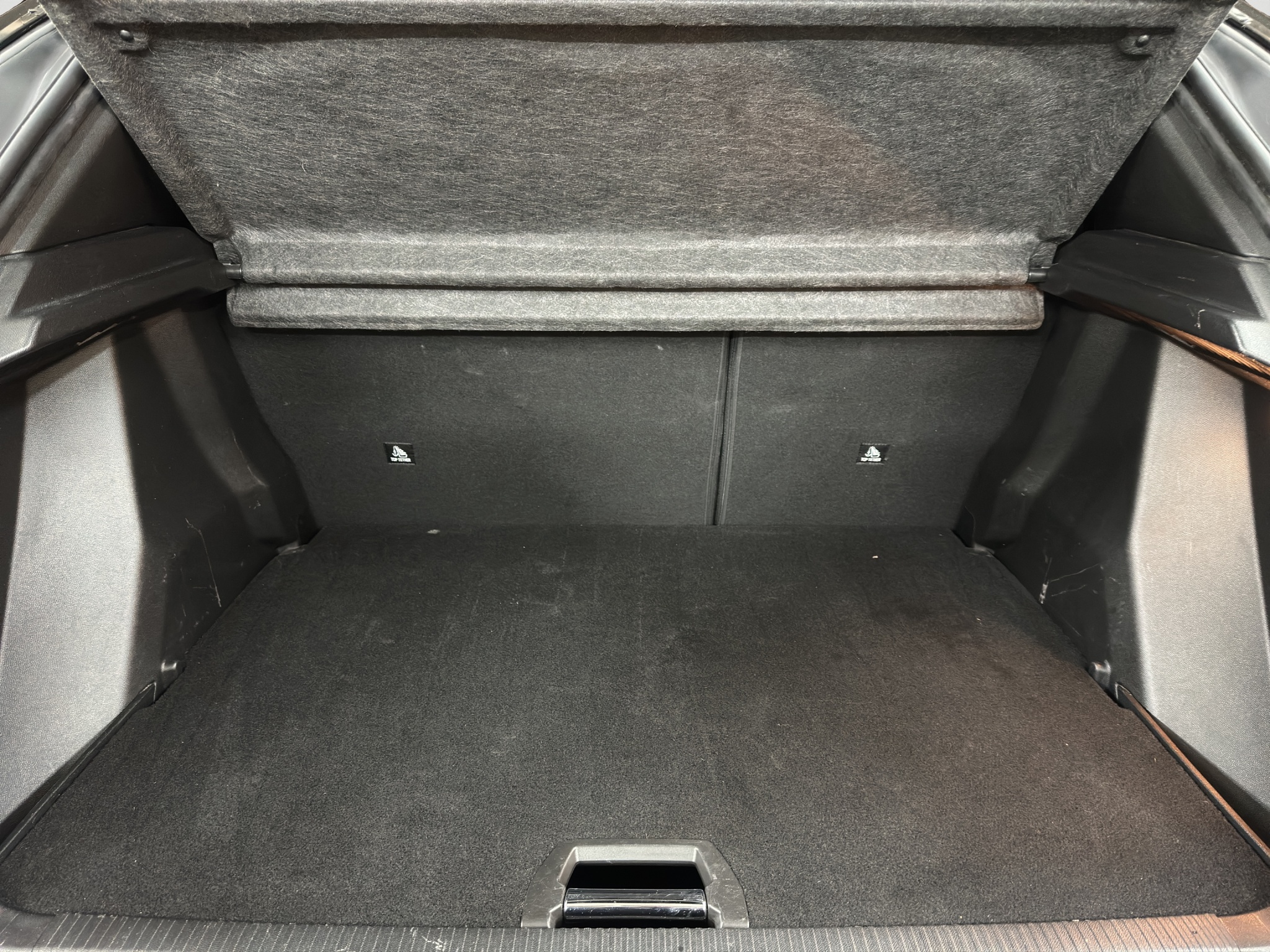 PEUGEOT NEW 2008 BLUEHDI 1.5 130 CV EAT8 ALLURE