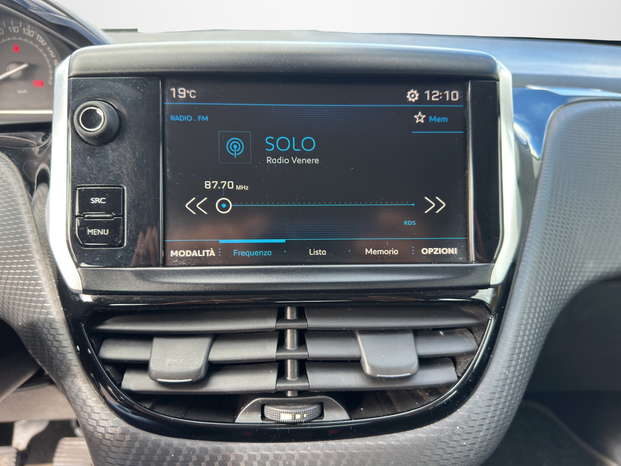 PEUGEOT 208 1.6 BLUEHDI 75 CV ALLURE