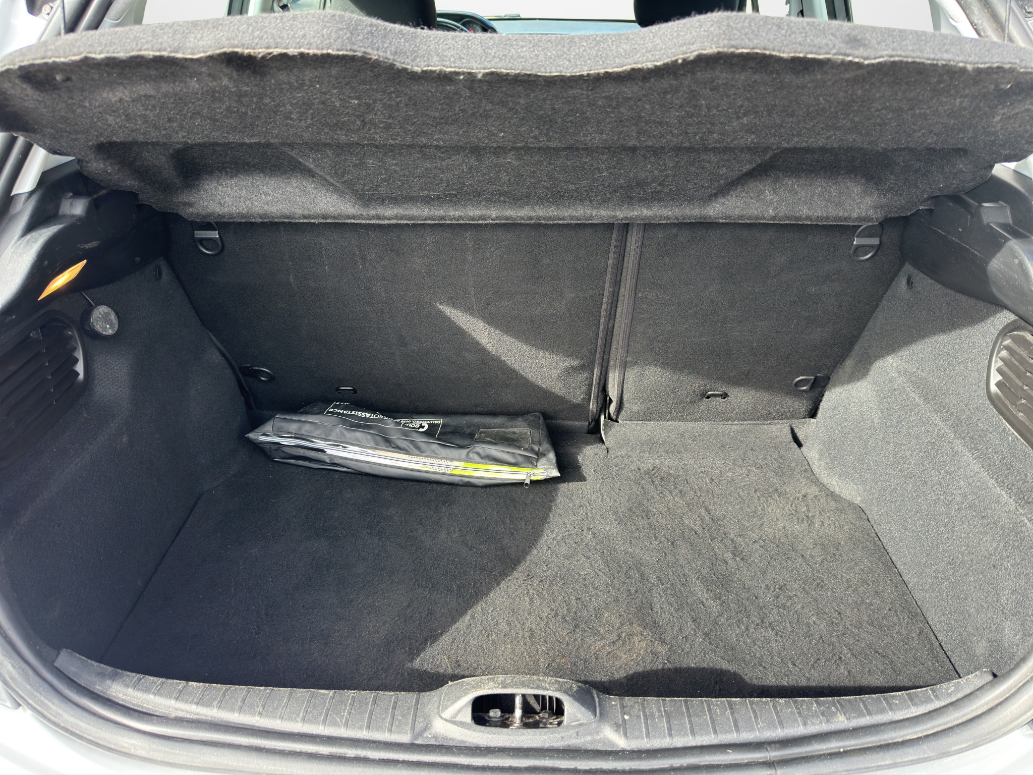 PEUGEOT 208 1.6 BLUEHDI 75 CV ALLURE