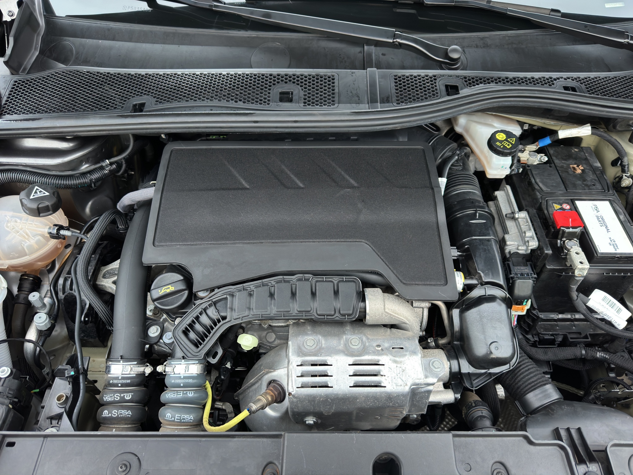 PEUGEOT 208 1.2 100 CV ALLURE