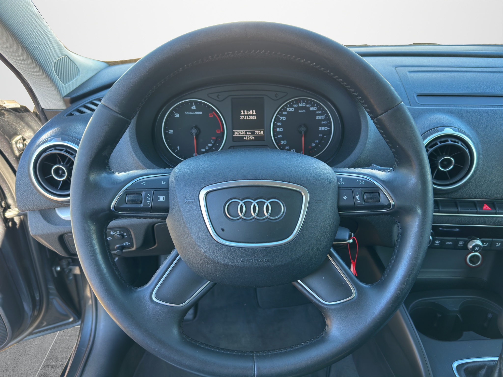 AUDI A3 SPORTBACK1.6 TDI 110 Cv. ULTRA ATTRACTION