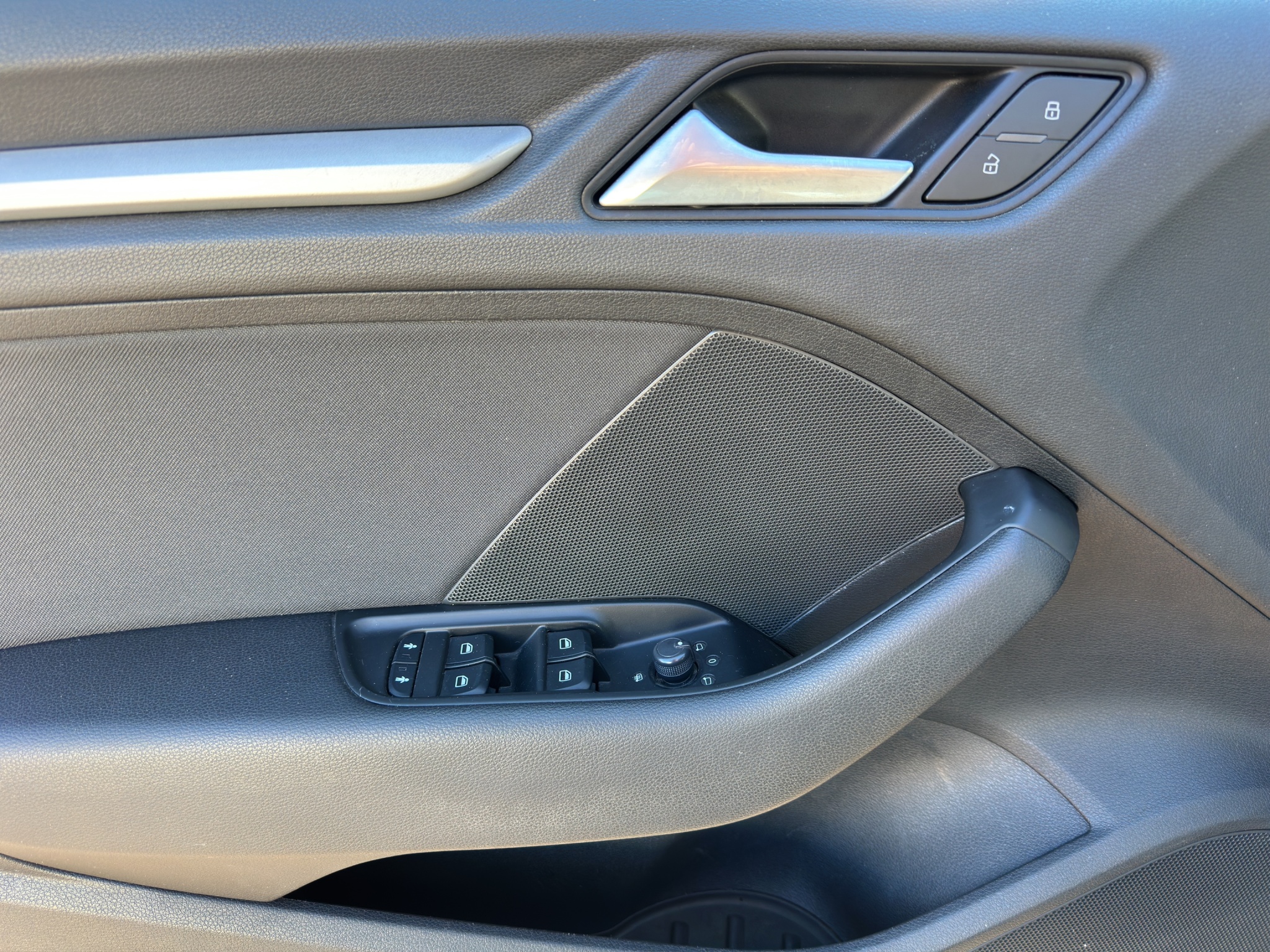 AUDI A3 SPORTBACK1.6 TDI 110 Cv. ULTRA ATTRACTION