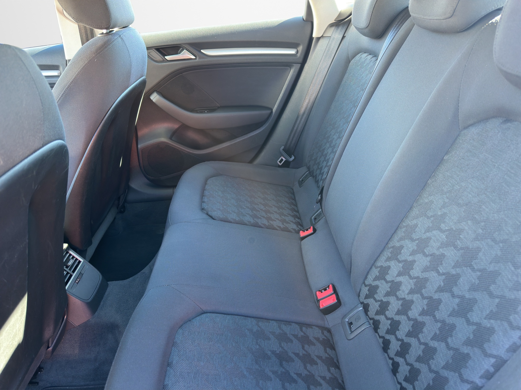 AUDI A3 SPORTBACK1.6 TDI 110 Cv. ULTRA ATTRACTION