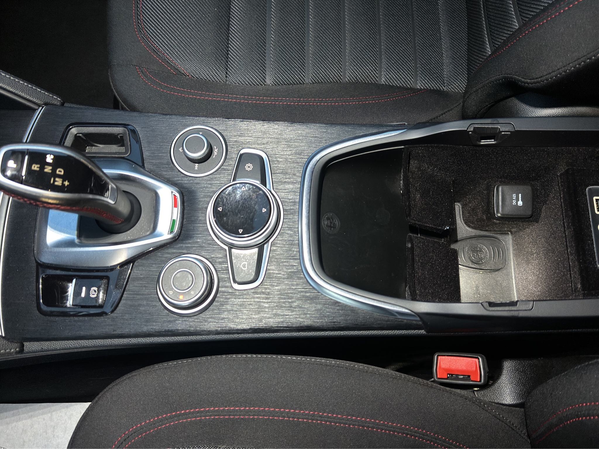 ALFA ROMEO STELVIO 2.2 TURBO DIESEL 160 CV AT8 RWD BUSINESS