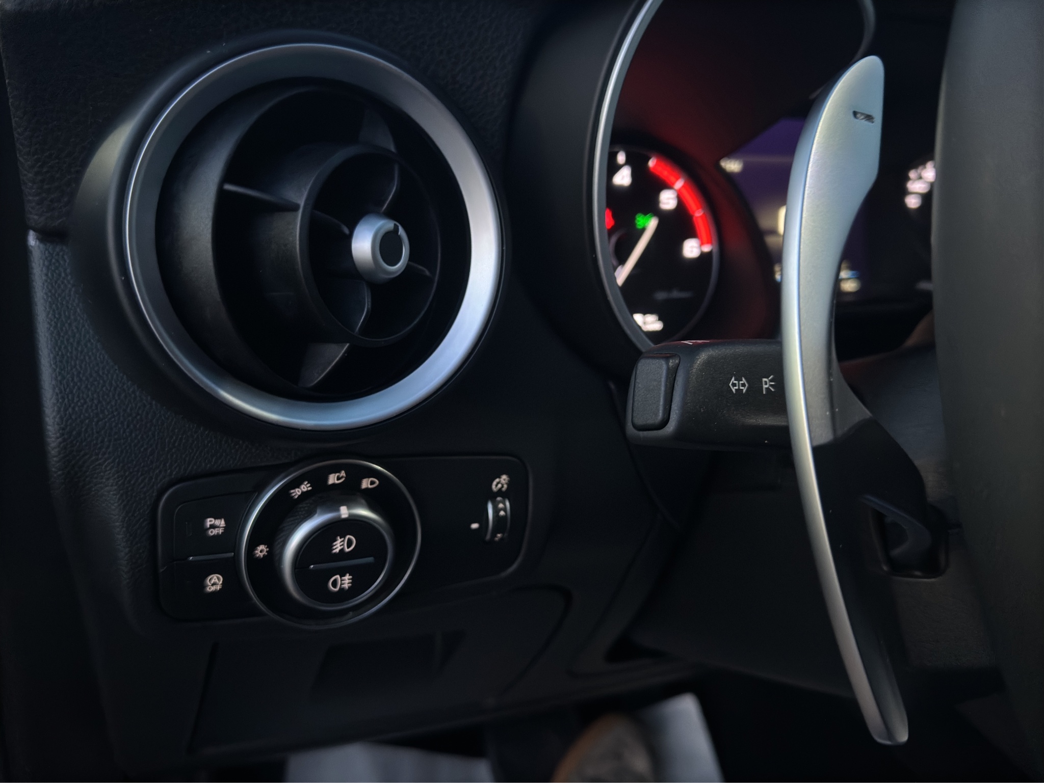 ALFA ROMEO STELVIO 2.2 TURBO DIESEL 160 CV AT8 RWD BUSINESS