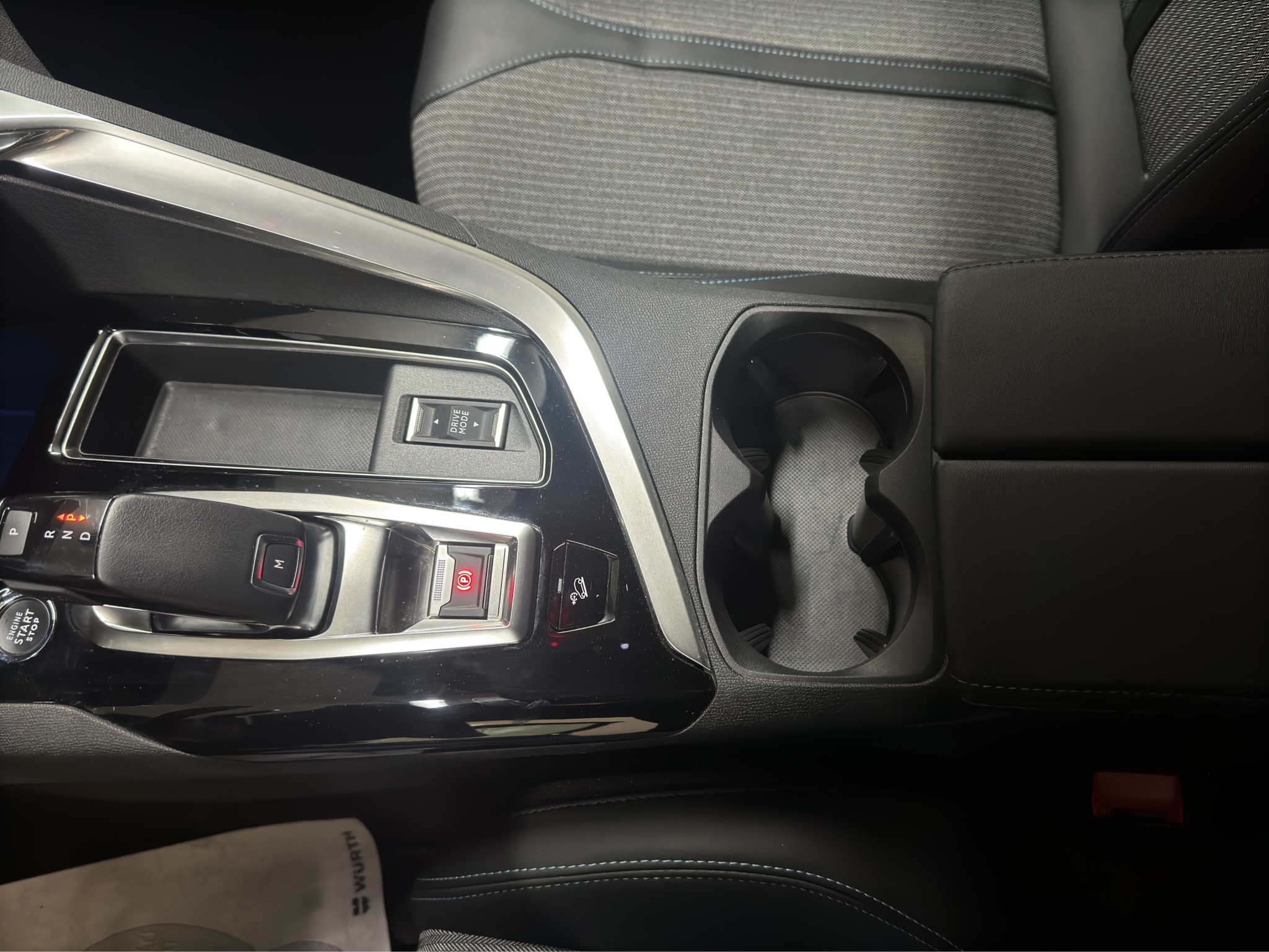 PEUGEOT 3008 1.5 130 CV BLUEHDI EAT8 ALLURE