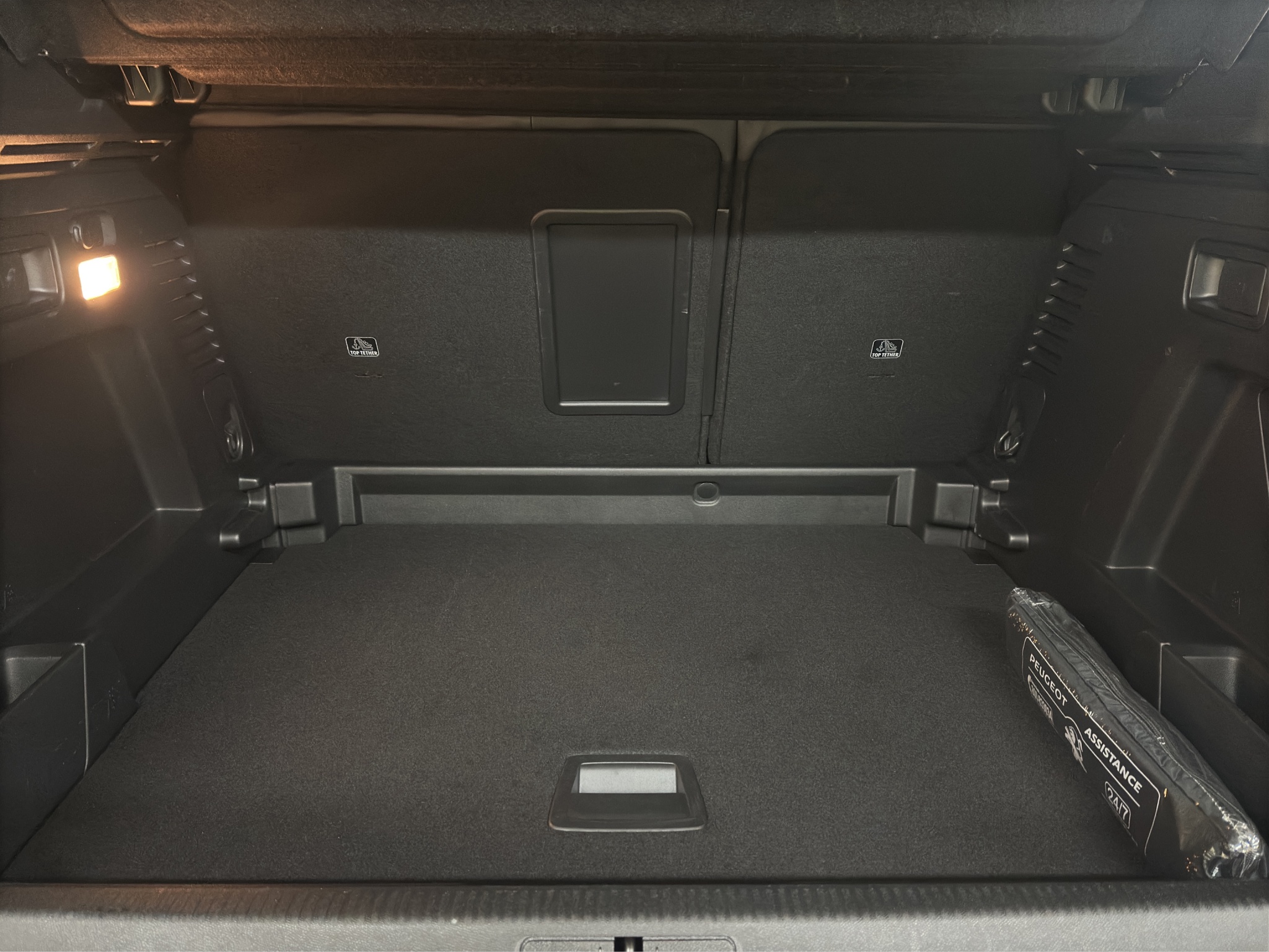 PEUGEOT 3008 1.5 130 CV BLUEHDI EAT8 ALLURE