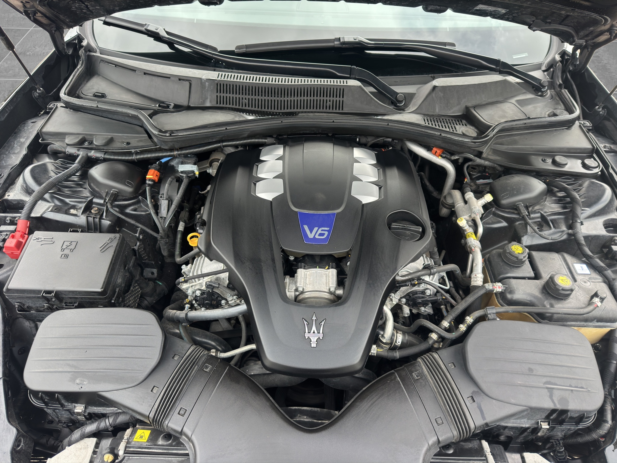 MASERATI GHIBLI 3.0 V6 BITURBO 430 CV SQ4 GRANSPORT