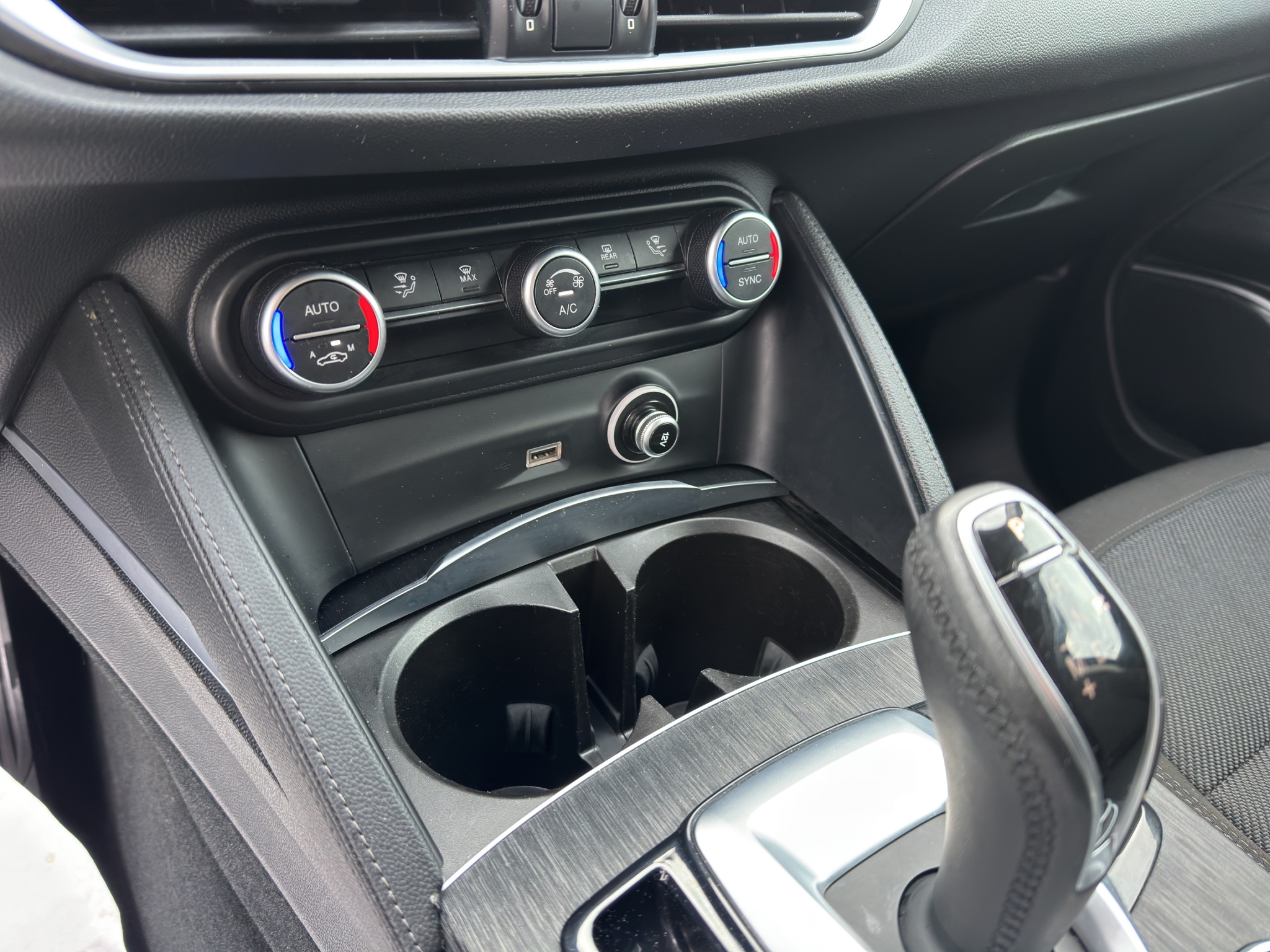 ALFA ROMEO STELVIO 2.2 TURBO DIESEL 190 CV AT8 Q4 BUSINESS