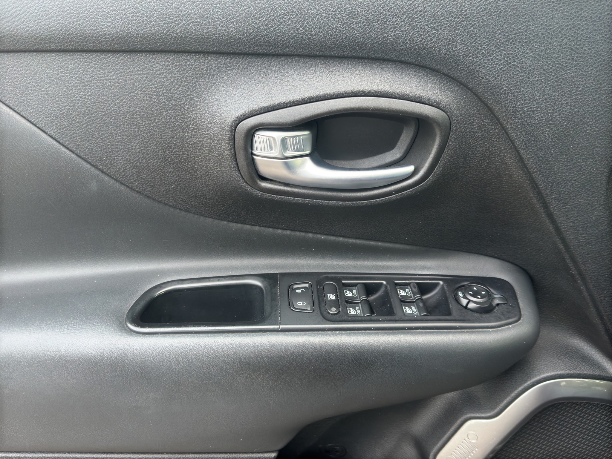 JEEP RENEGADE 1.6 MJT 120 CV DDCT LIMITED