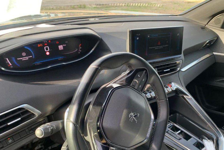 🔴 AUTO IN ARRIVO 🔴 PEUGEOT 3008 1.5 130 CV BLUEHDI EAT8 ALLURE PACK