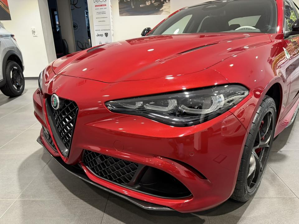 ALFA ROMEO GIULIA QUADRIFOGLIO  2.9 V6 BI-TURBO 520 CV