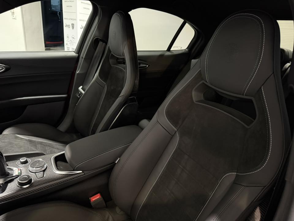 ALFA ROMEO GIULIA QUADRIFOGLIO  2.9 V6 BI-TURBO 520 CV