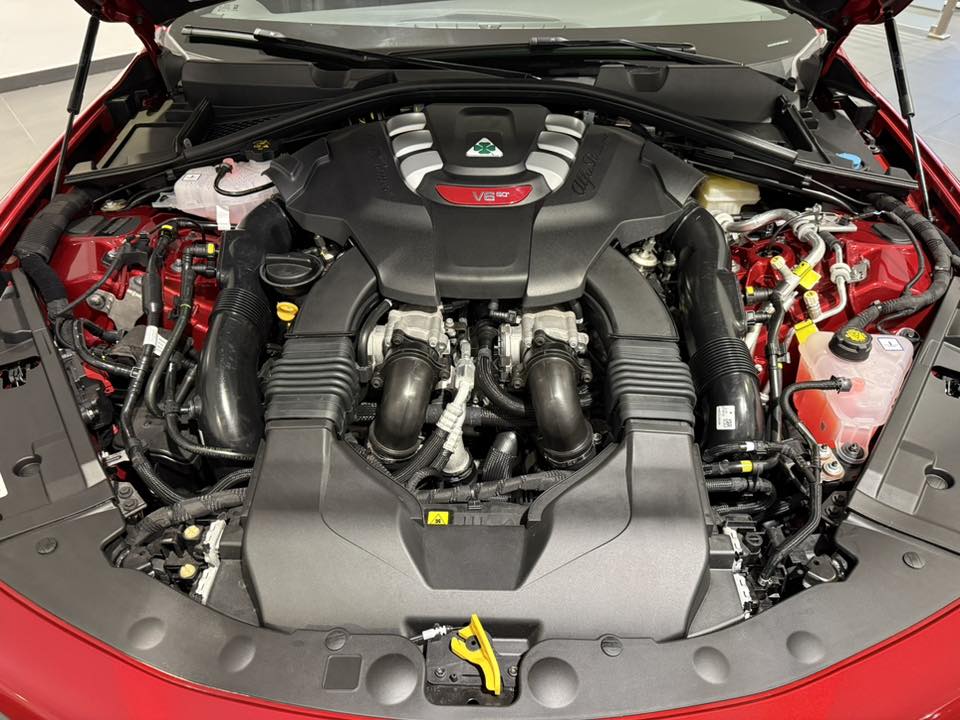 ALFA ROMEO GIULIA QUADRIFOGLIO  2.9 V6 BI-TURBO 520 CV