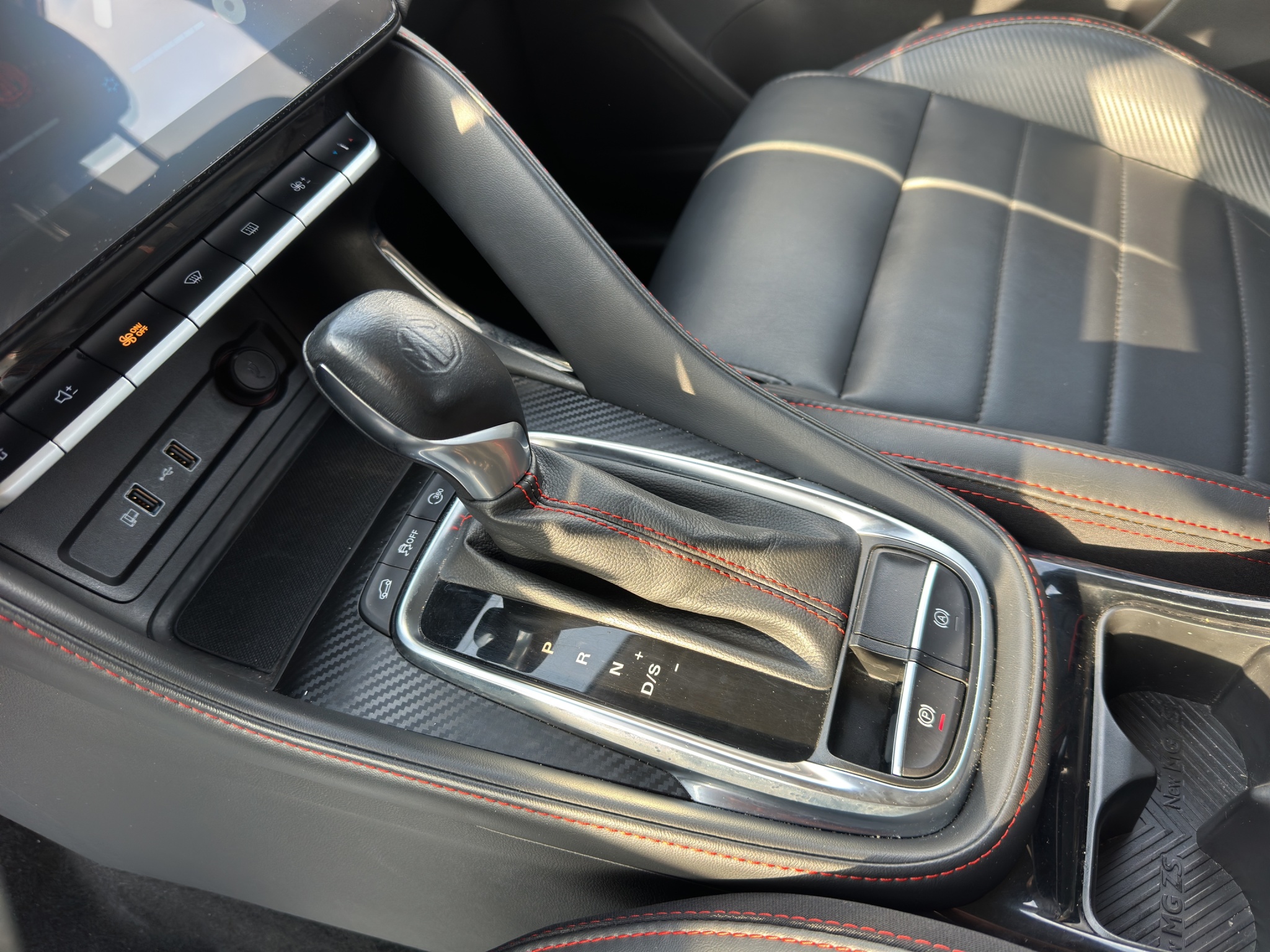 MG ZS 1.0 TURBO GDI 110 CV AUTOMATICA LUXURY