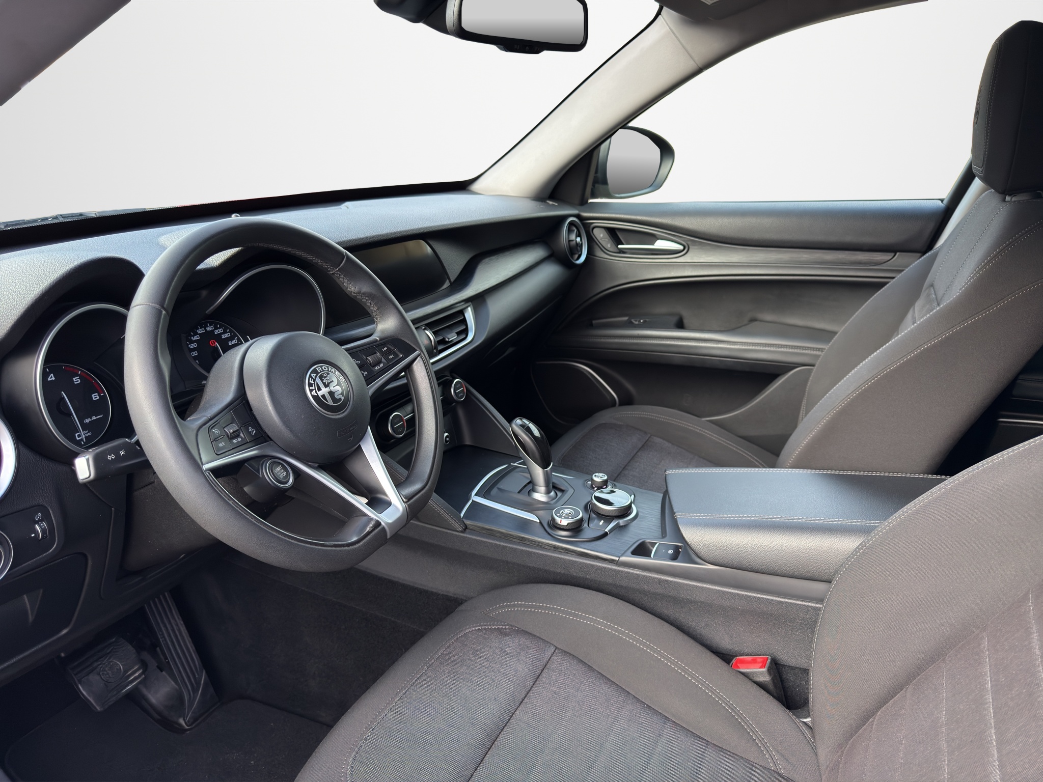 ALFA ROMEO STELVIO 2.2 TURBO DIESEL 210 CV AT8 Q4 BUSINESS