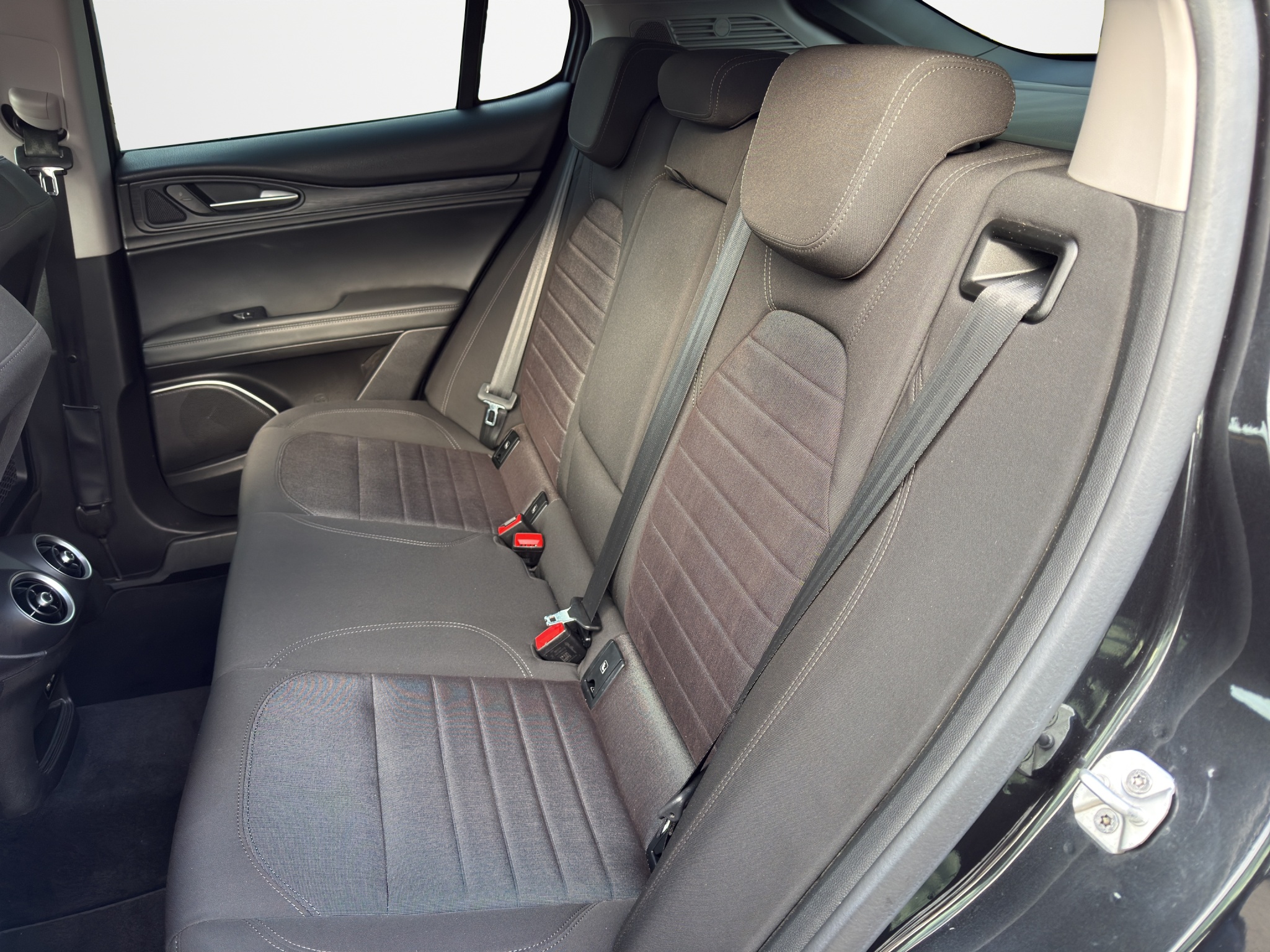 ALFA ROMEO STELVIO 2.2 TURBO DIESEL 210 CV AT8 Q4 BUSINESS