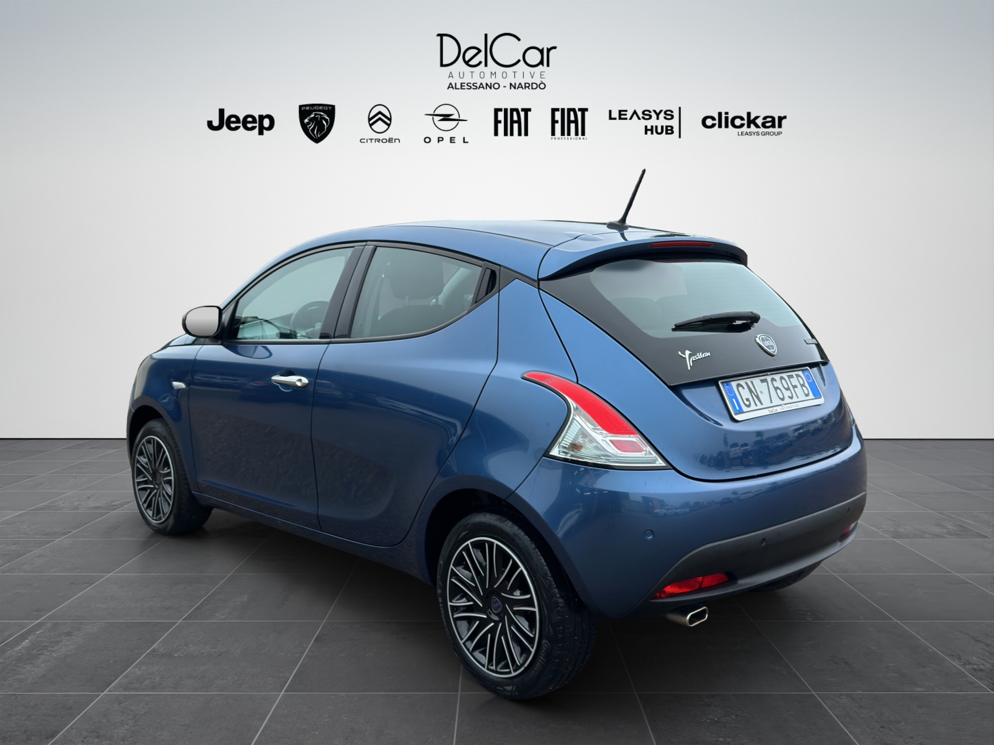 LANCIA YPSILON 1.0 70 CV HYBRID