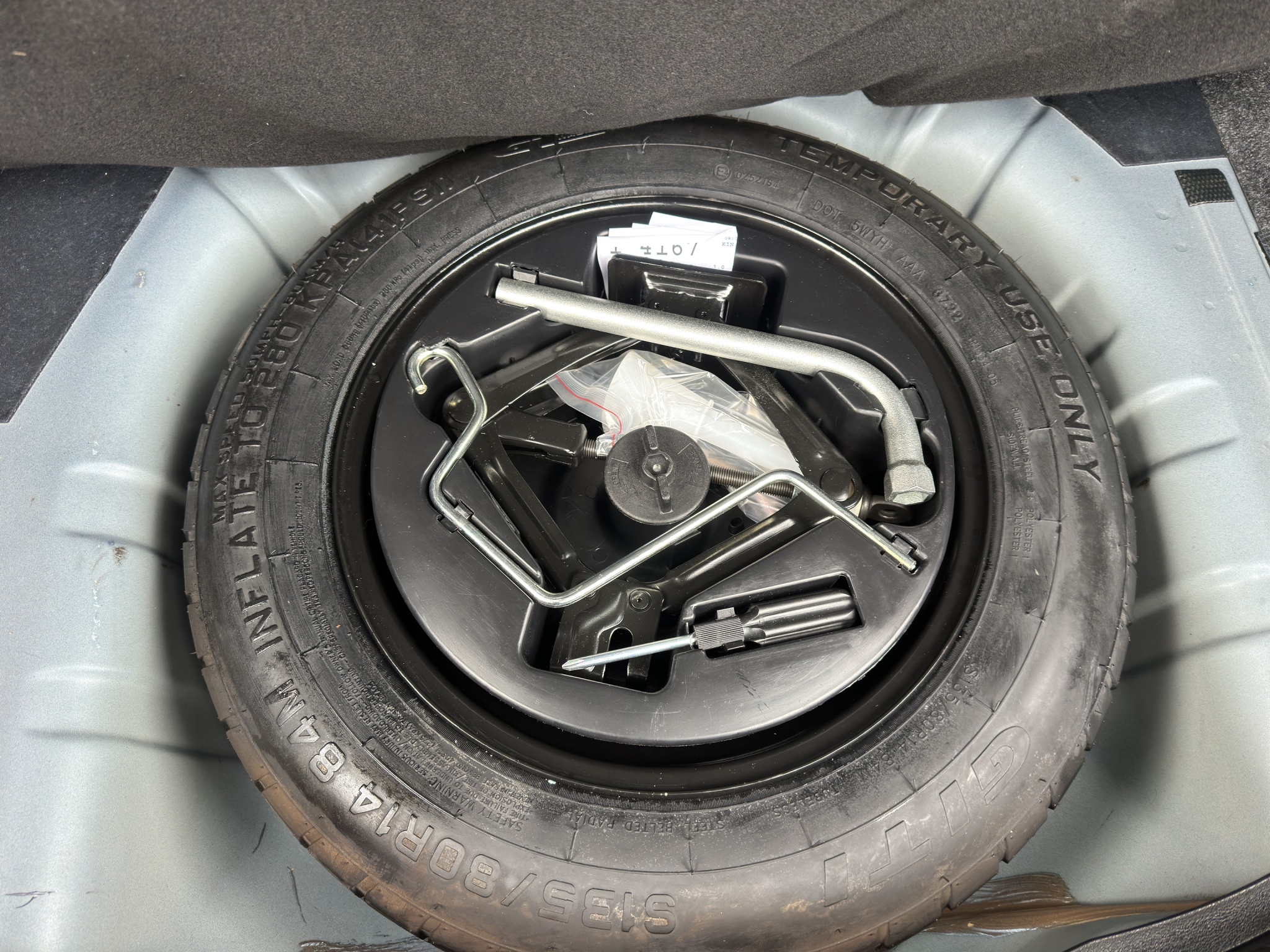 LANCIA YPSILON 1.0 70 CV HYBRID