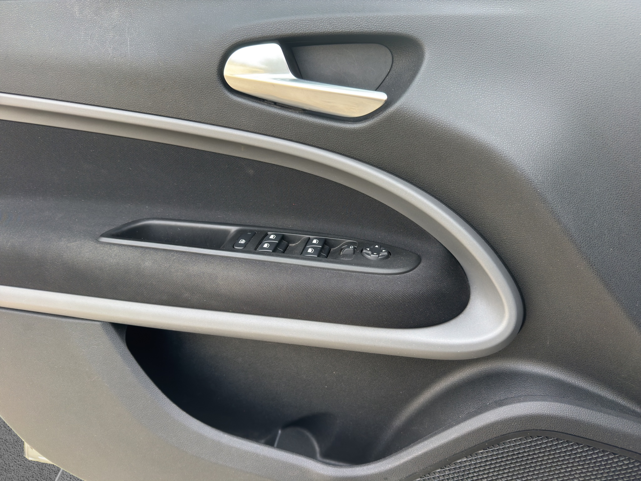 JEEP AVENGER 1.2 TURBO 100 CV LONGITUDE