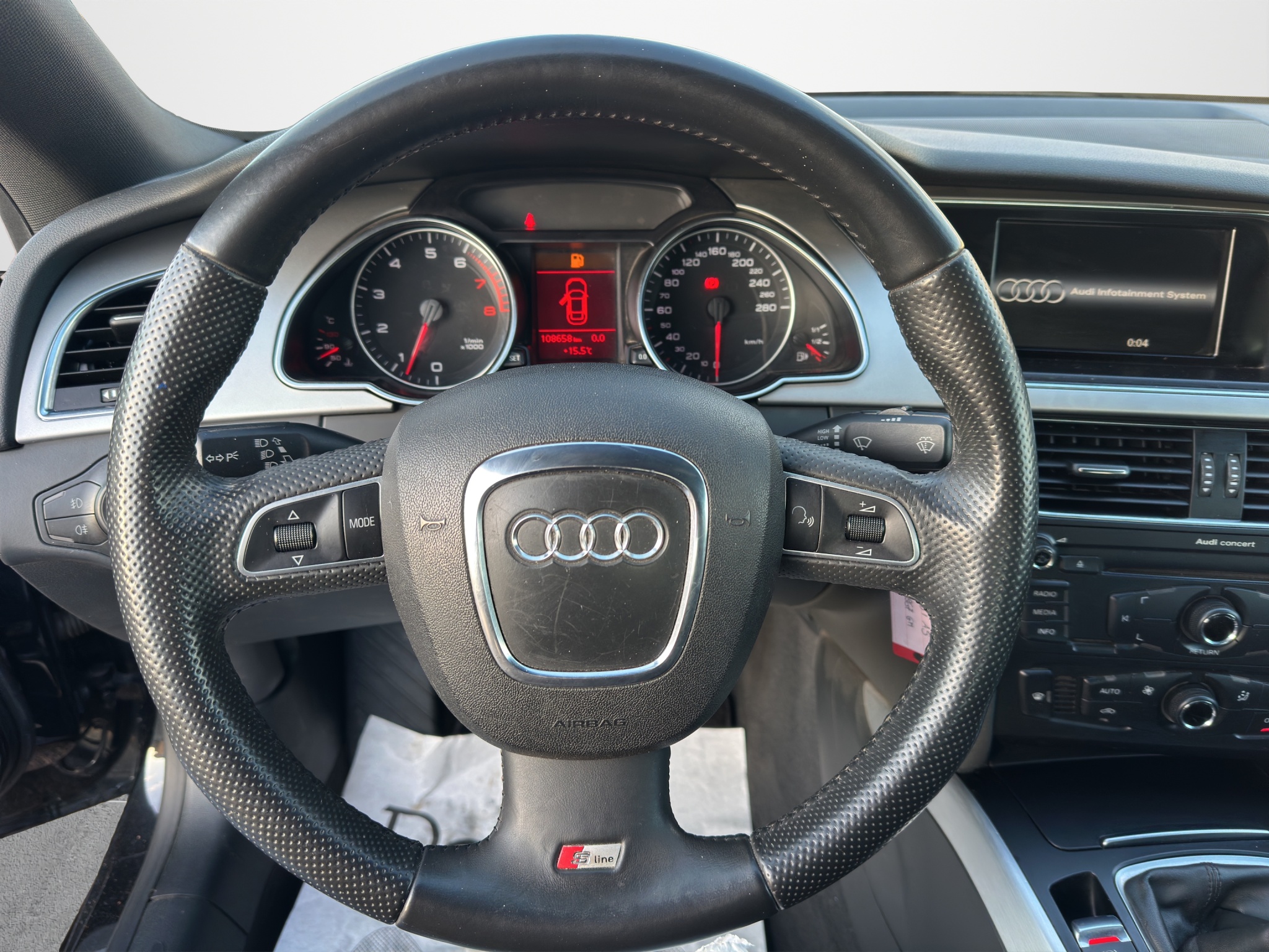 AUDI A5 2.0 TFSI 211 CV AMBITION