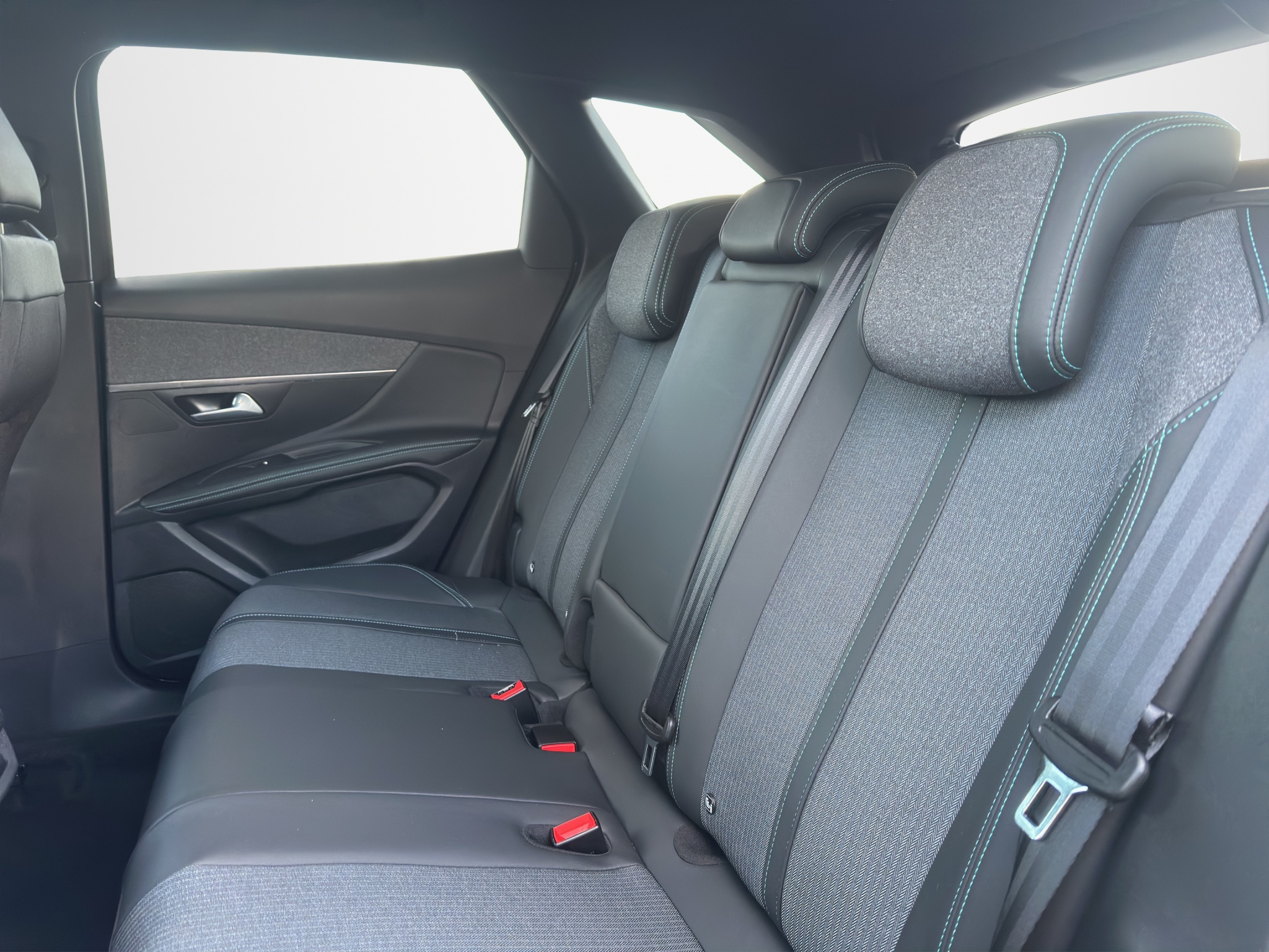 PEUGEOT 3008 BLUEHDI 1.5 130 CV EAT8 ALLURE