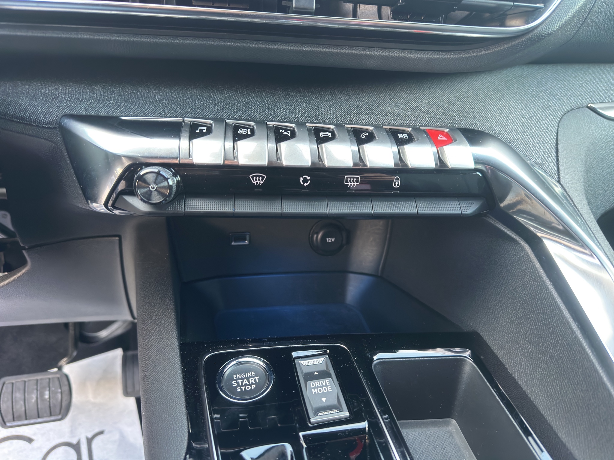 PEUGEOT 3008 BLUEHDI 1.5 130 CV EAT8 ALLURE