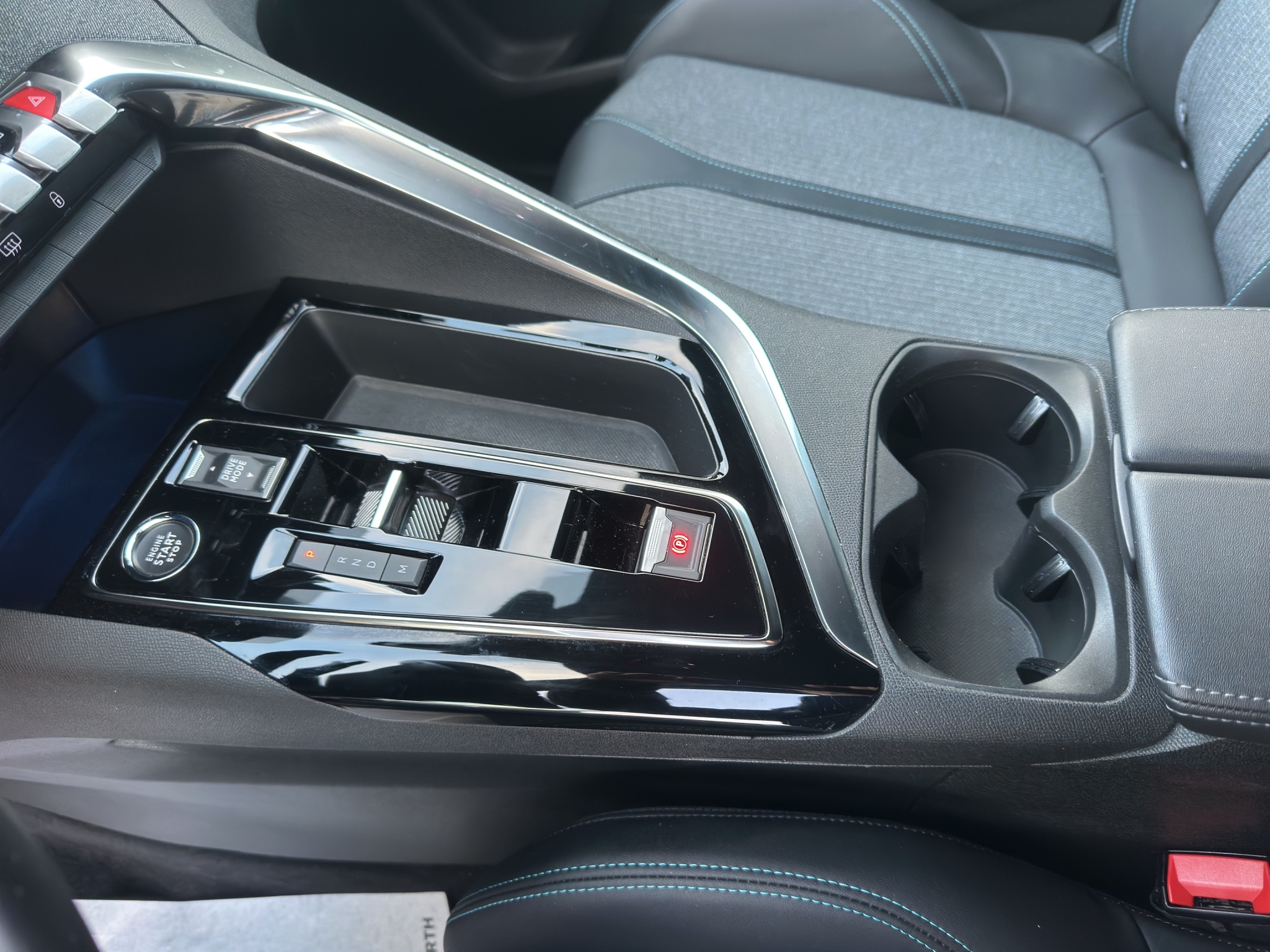 PEUGEOT 3008 BLUEHDI 1.5 130 CV EAT8 ALLURE