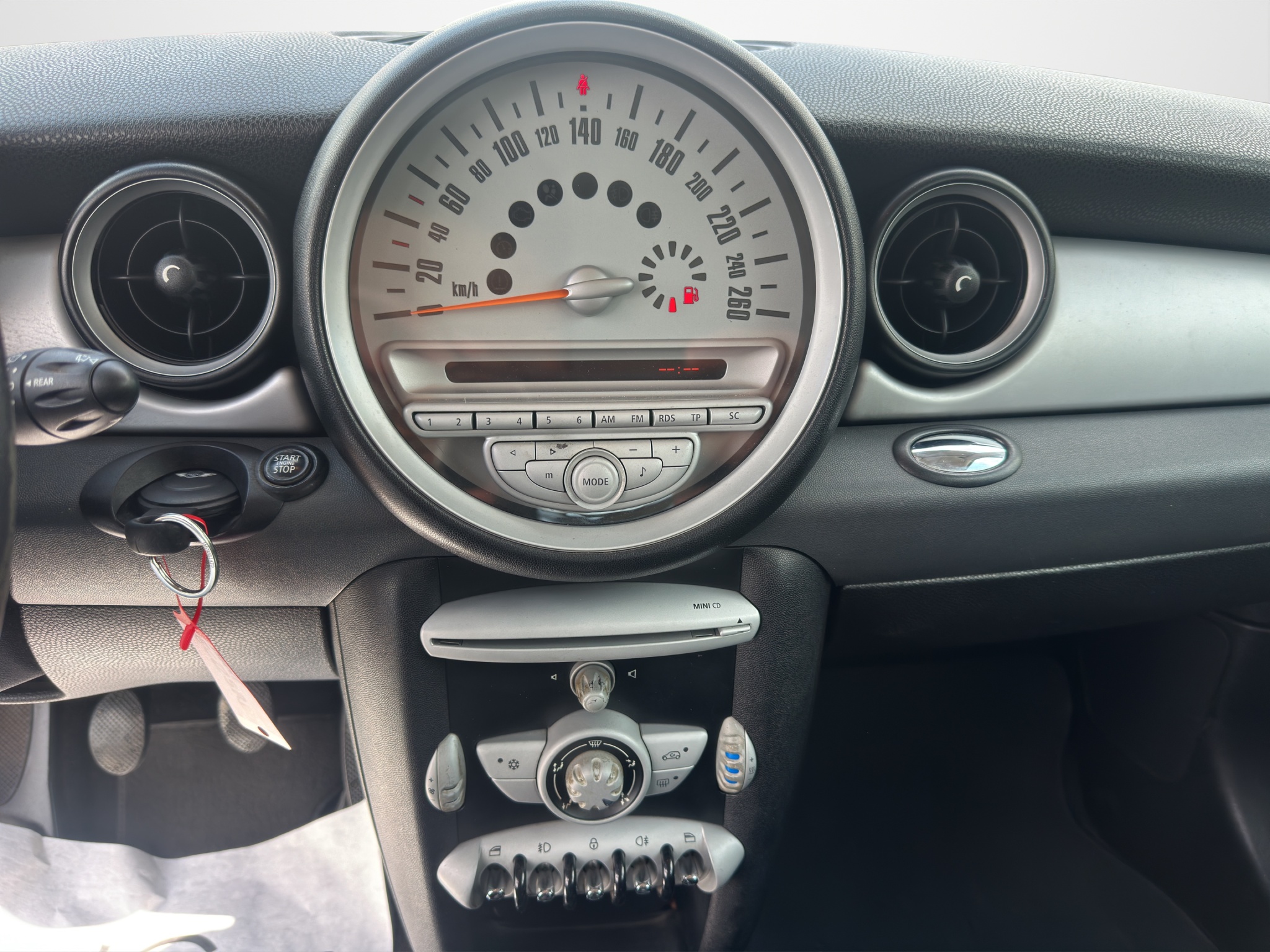 MINI COOPER 1.4 16V 75 CV RAY