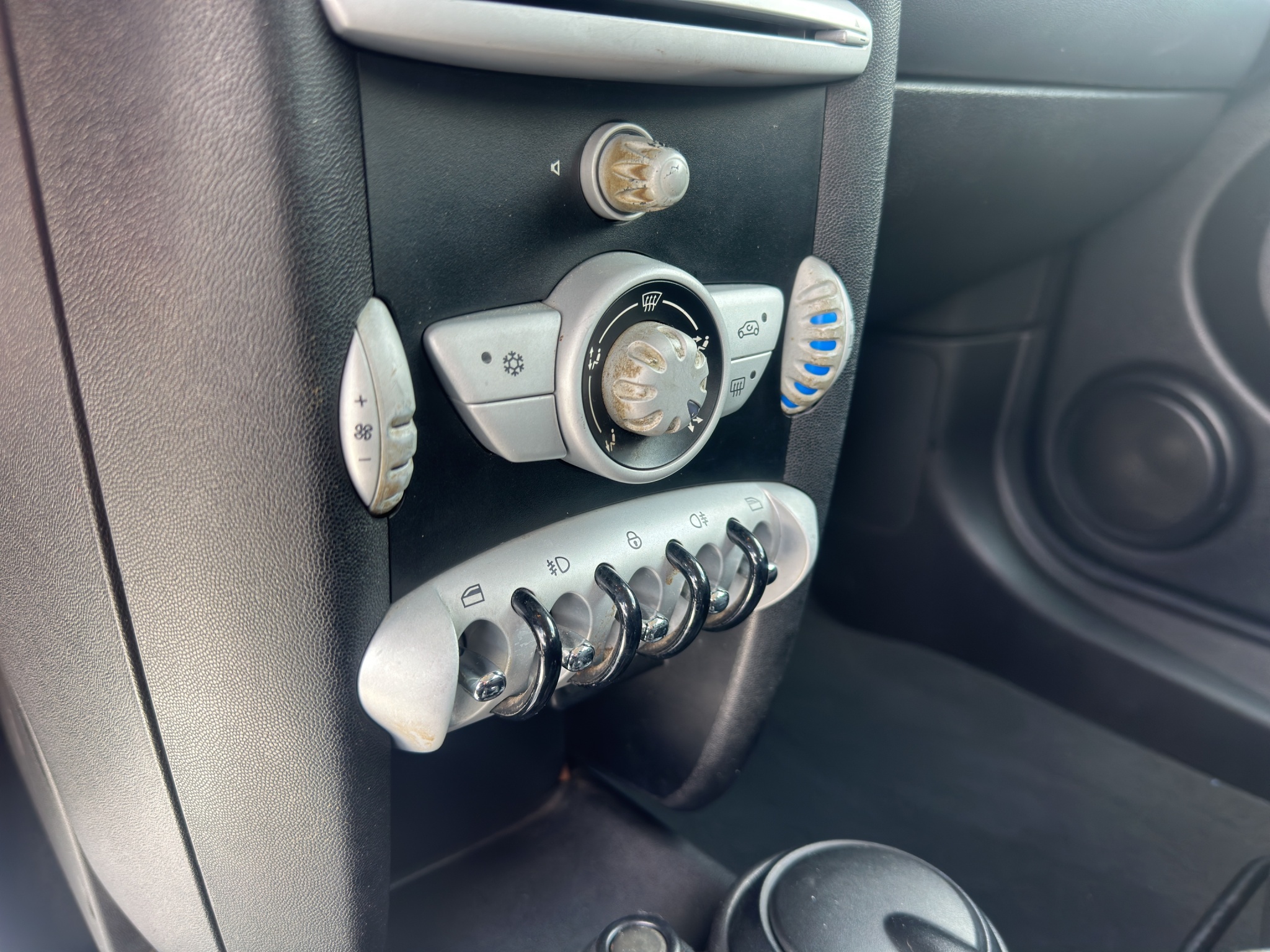 MINI COOPER 1.4 16V 75 CV RAY