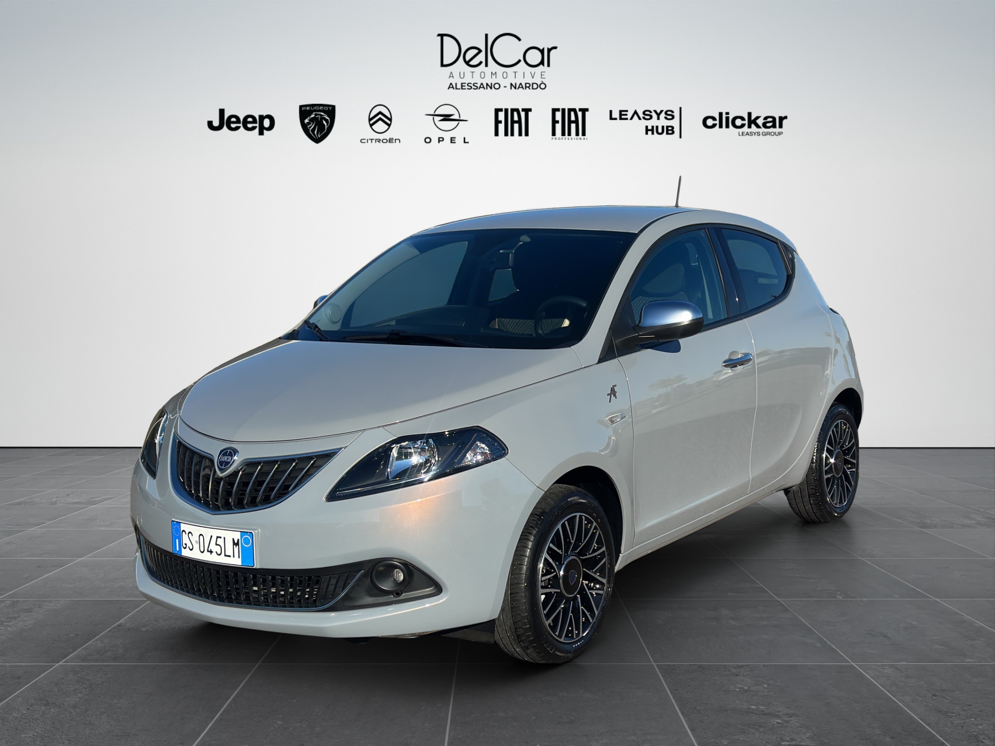 LANCIA YPSILON 1.0 70 CV HYBRID ALBERTA FERRETTI