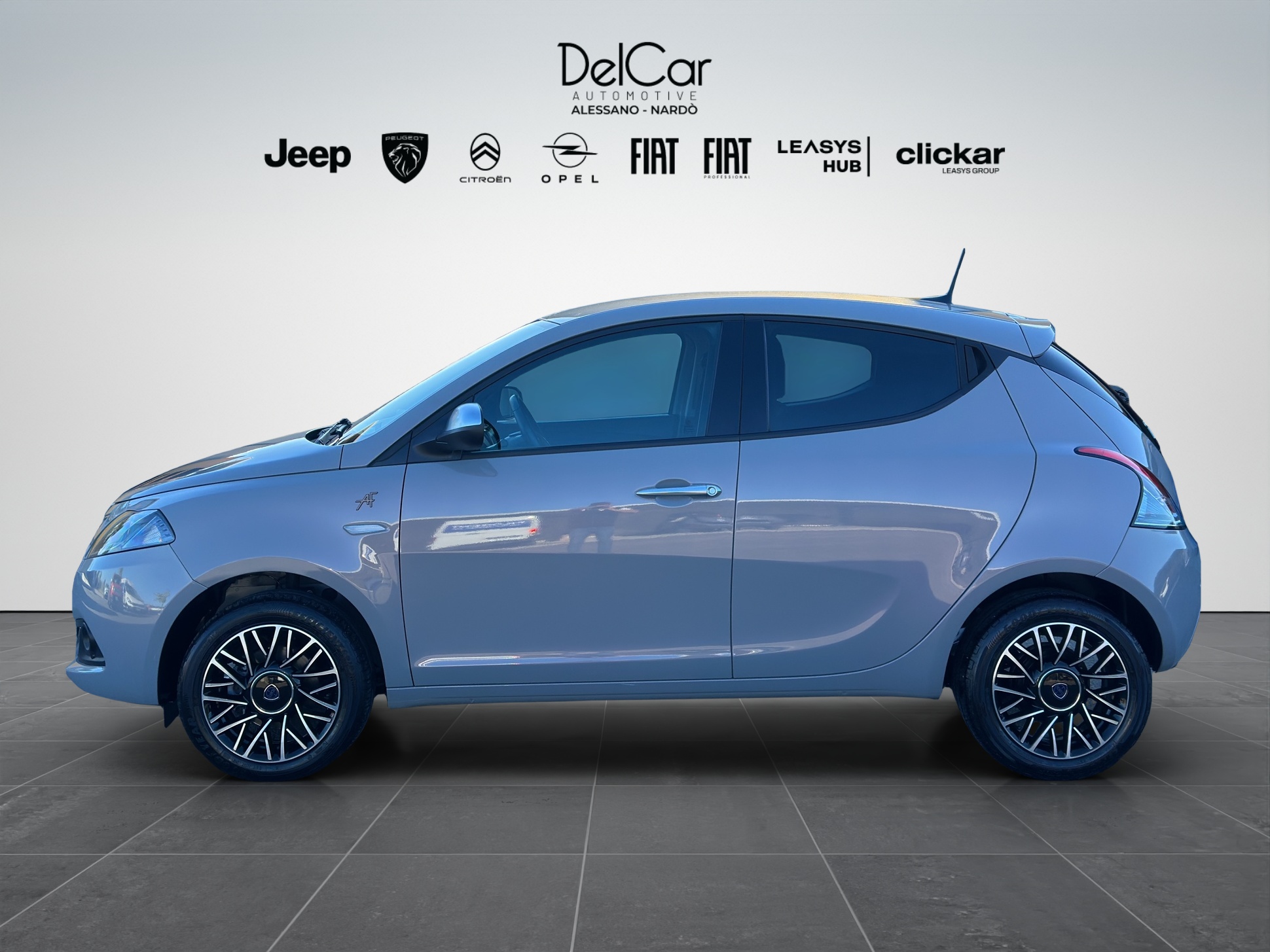 LANCIA YPSILON 1.0 70 CV HYBRID ALBERTA FERRETTI