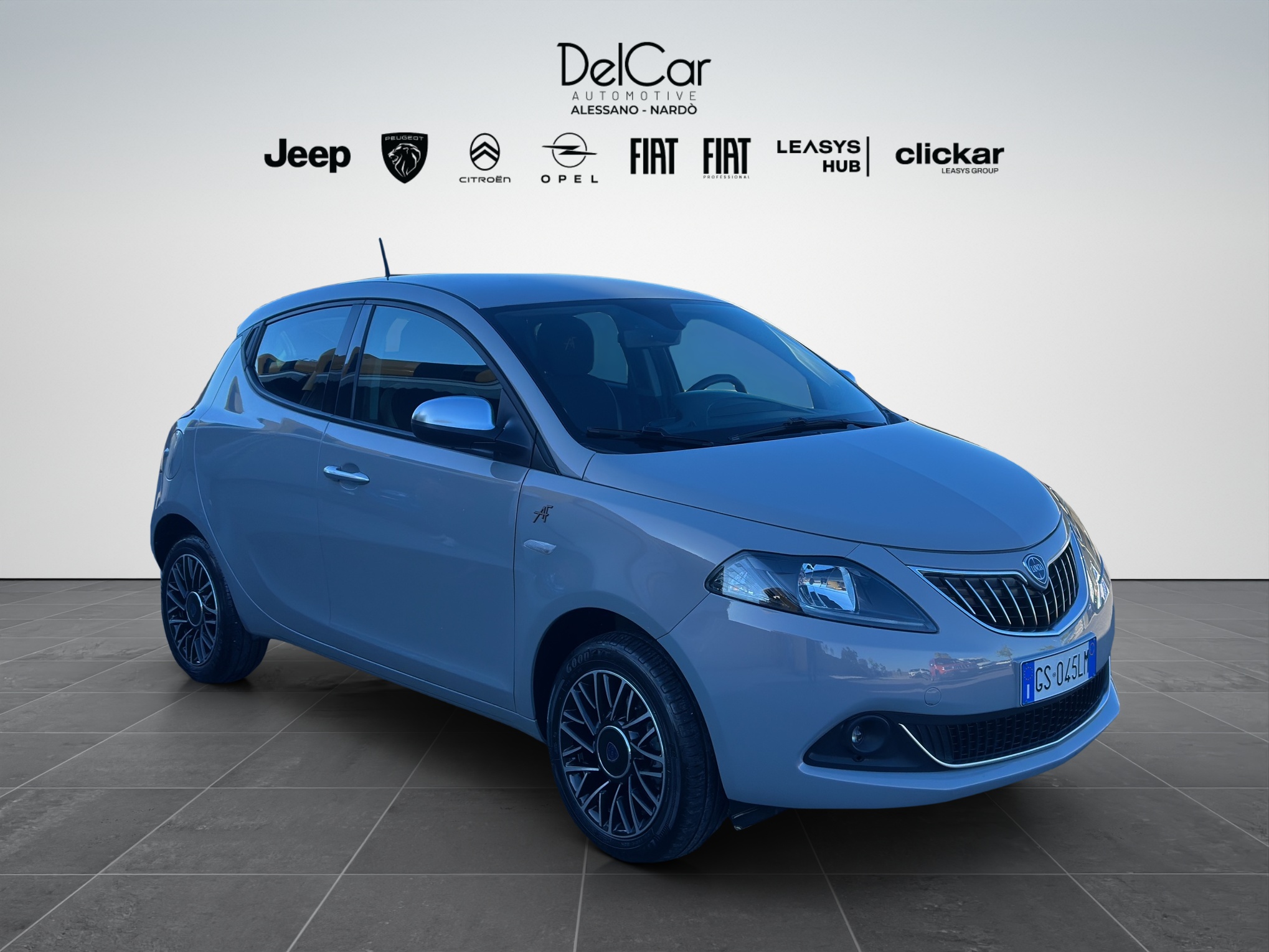 LANCIA YPSILON 1.0 70 CV HYBRID ALBERTA FERRETTI